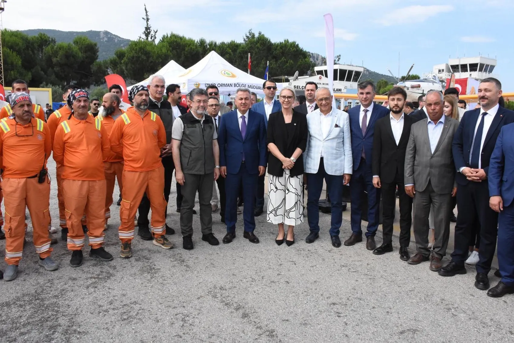 Orman yangınlarına karşı havadan ve karadan dev güç
