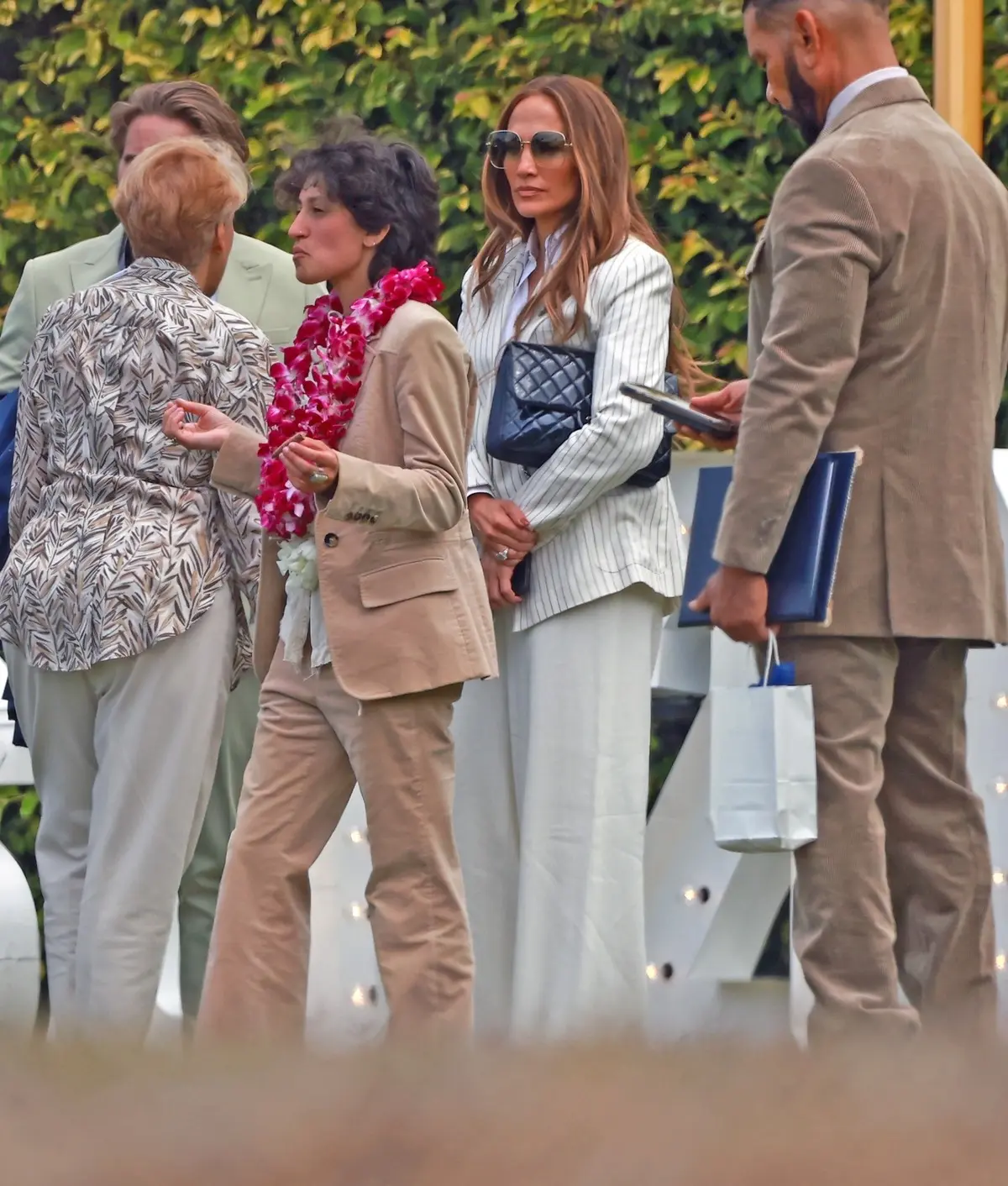 Jennifer Lopez’in kızı kendini artık erkek olarak tanımıyor! 2