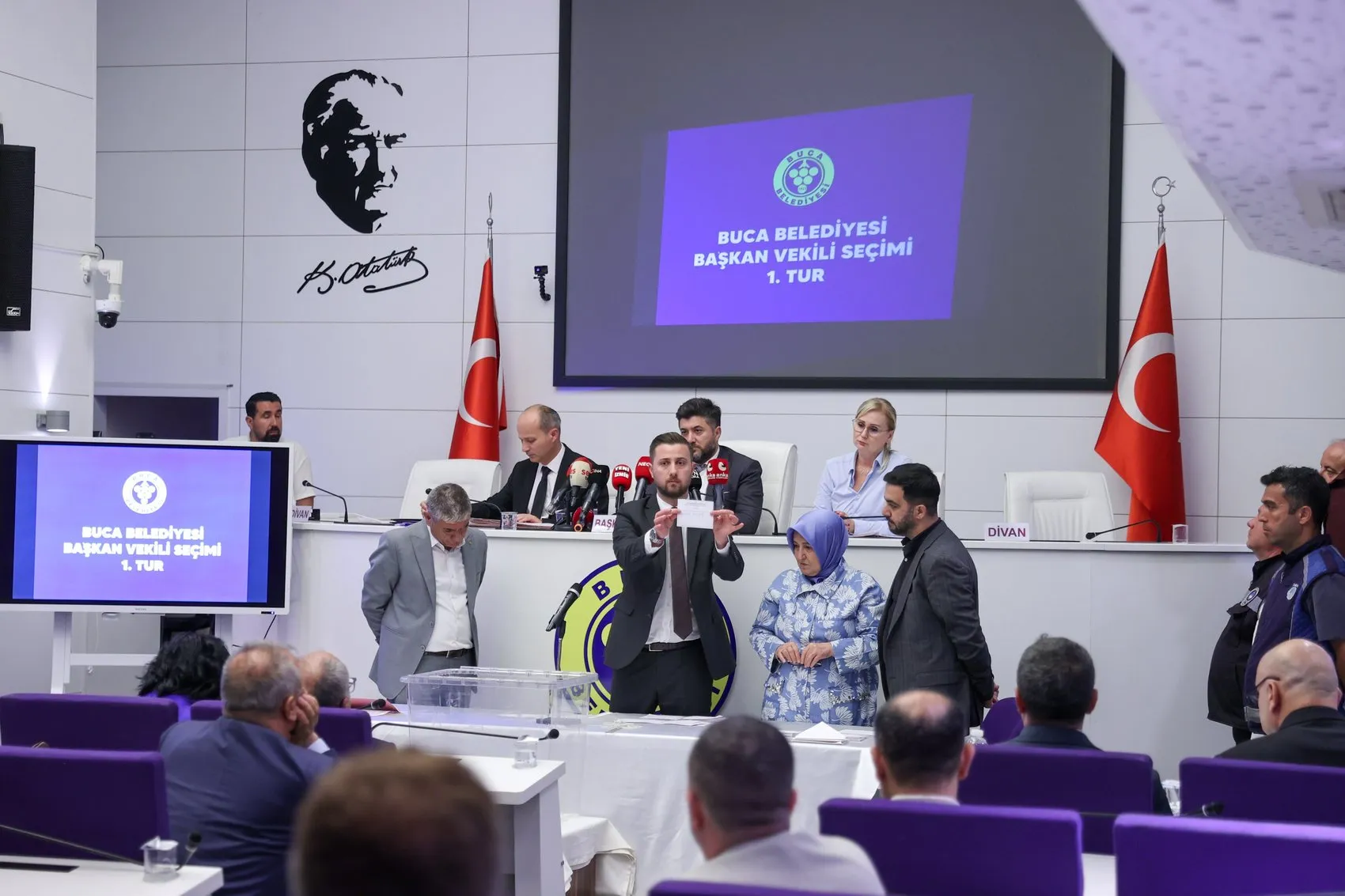Buca Belediyesi’nde yeni başkan vekili belli oldu