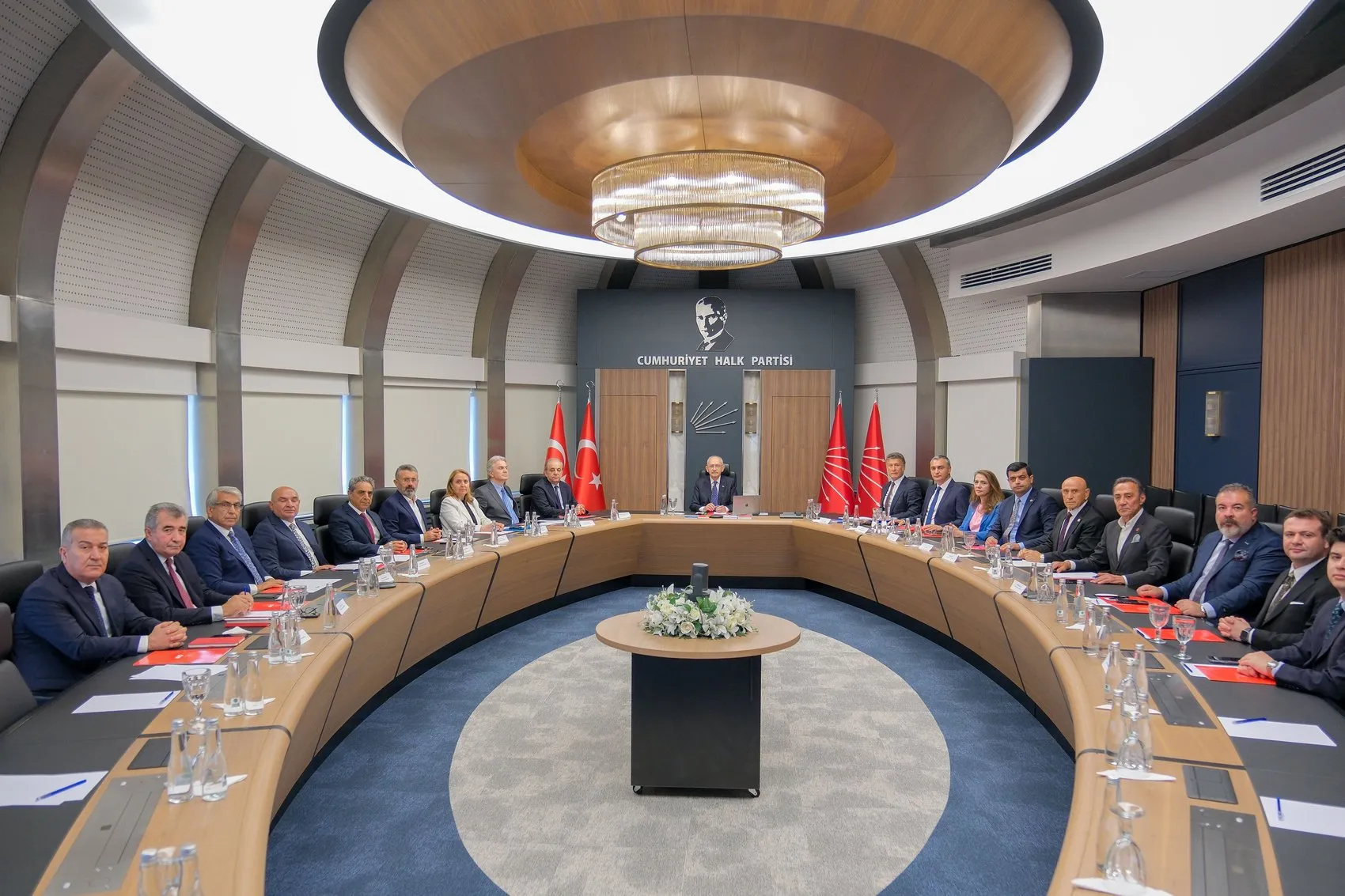 Kılıçdaroğlu Meclis kürsüsüne dönüyor