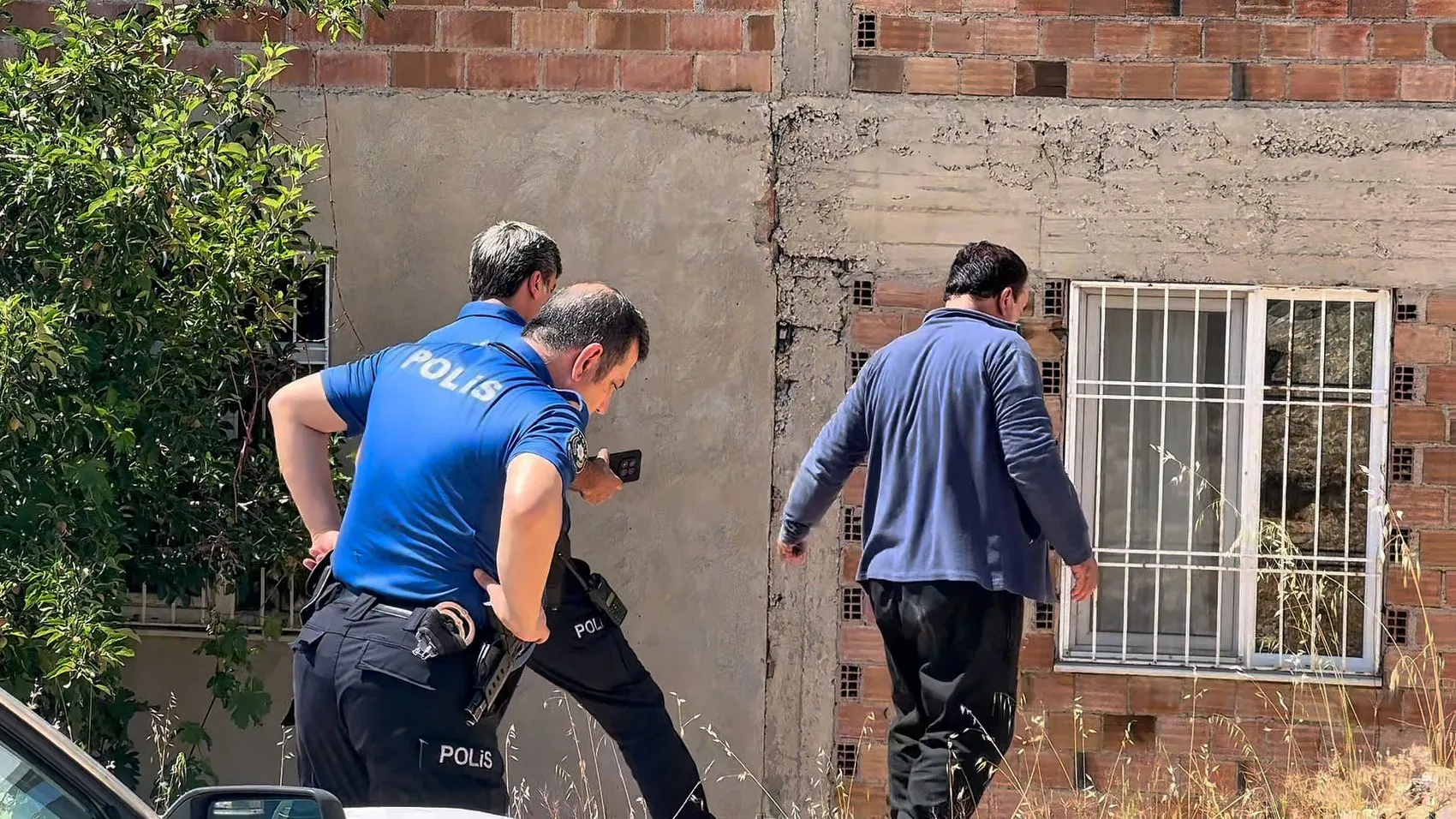 Malatya’da sokak ortasında silahlı kavga