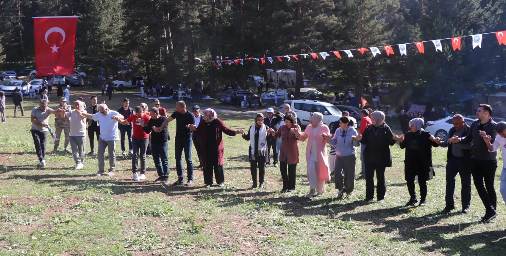 Erzurum’da dut pekmezi coşkusu