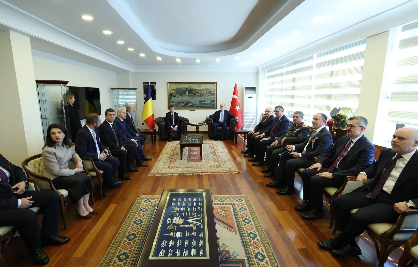 Erdoğan ve Romanya lideri İstanbul Tersanesi’nde buluştu