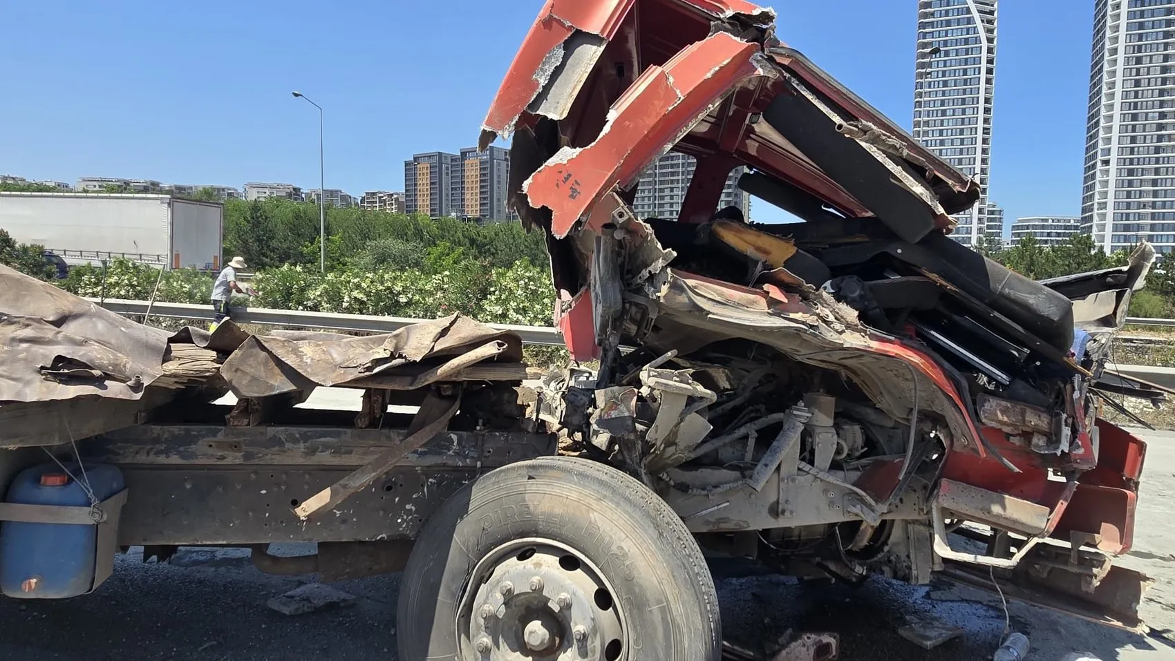 Bursa'da otoyolda zincirleme kaza 1 can kaybı
