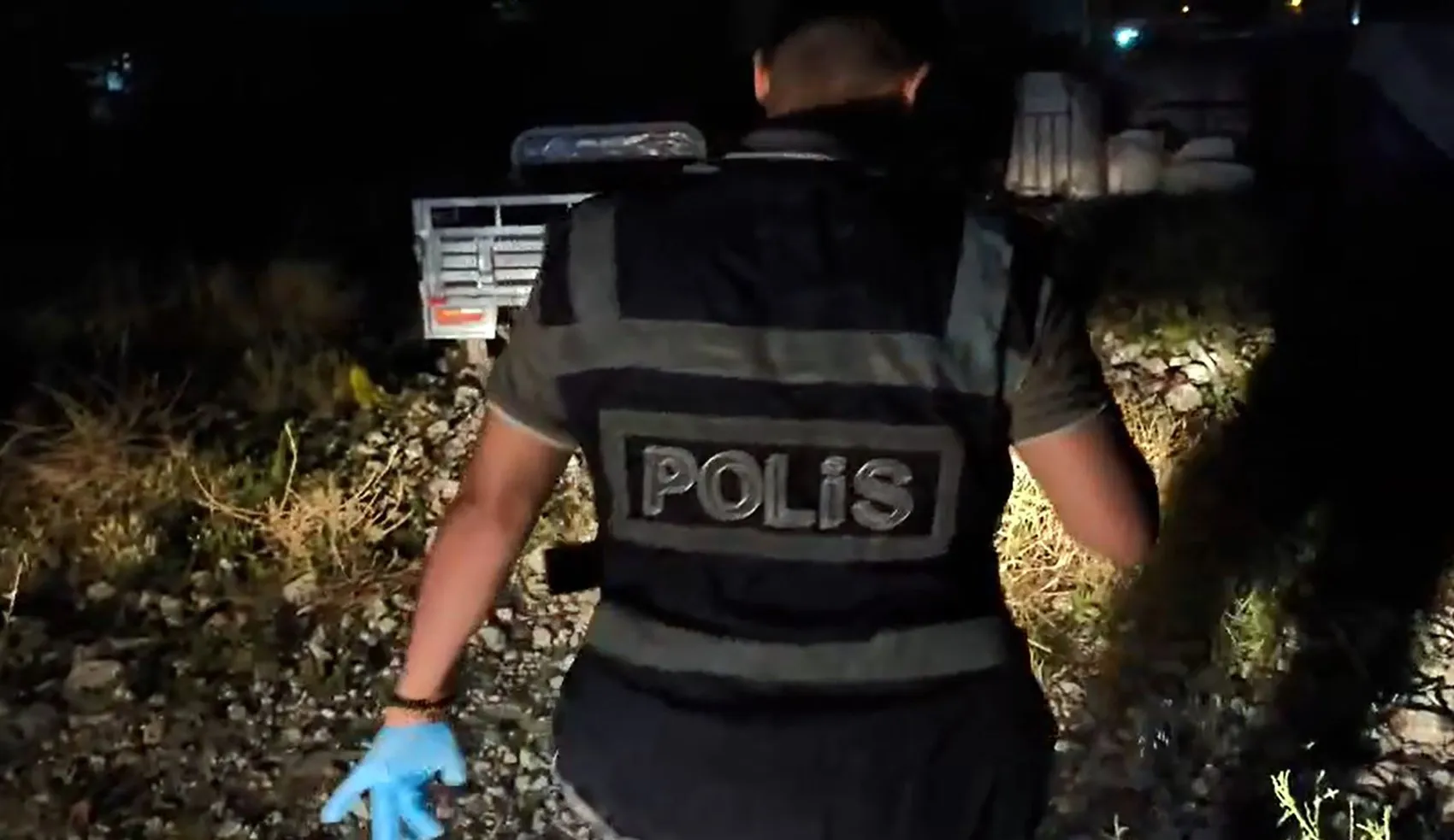 Reyhanlı’da motosiklet hırsızlığına polis kameradan darbe indirdi
