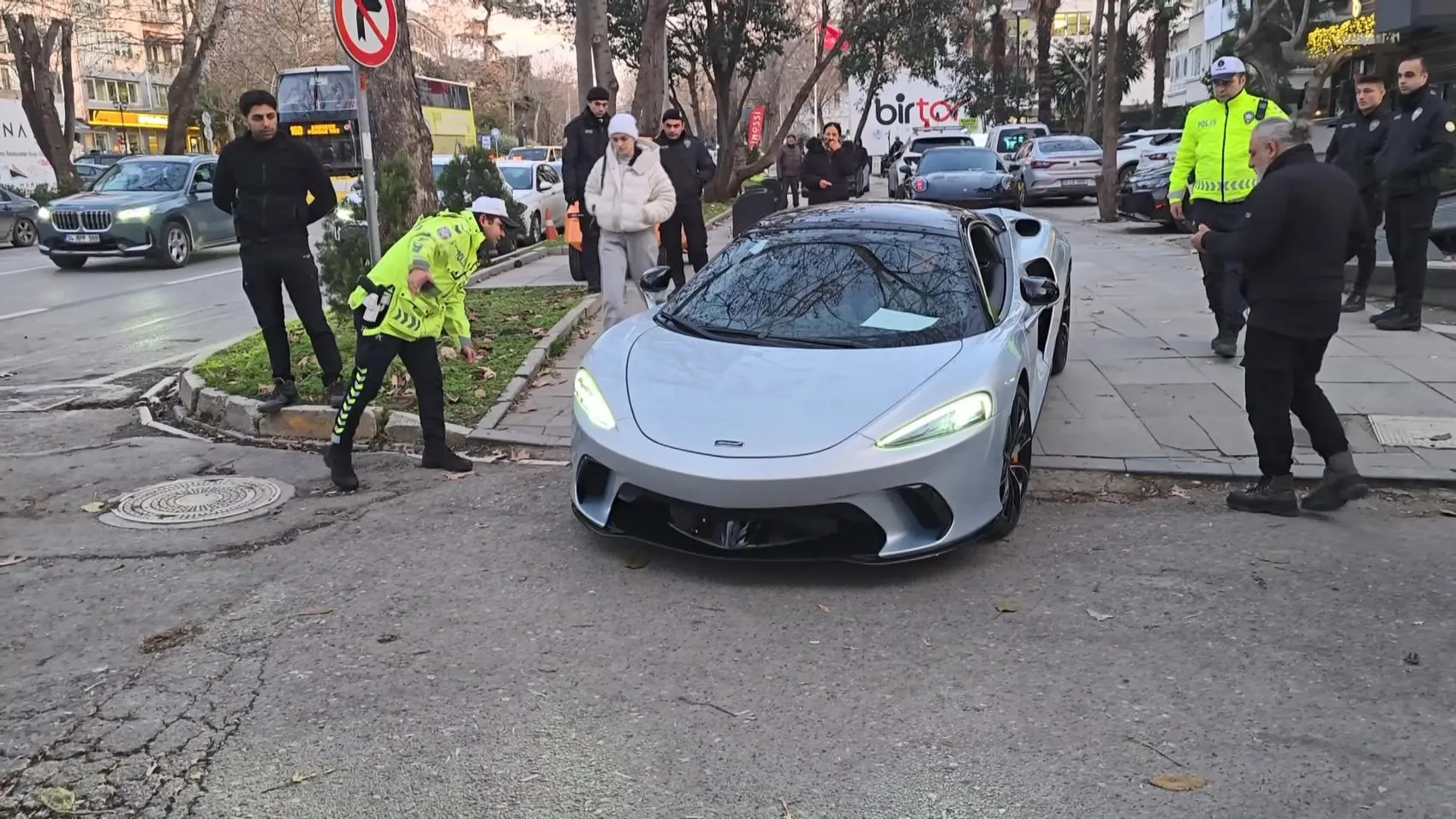 Bağdat Caddesi’ndeki lüks galeriye 141 milyon liralık dolandırıcılık davası