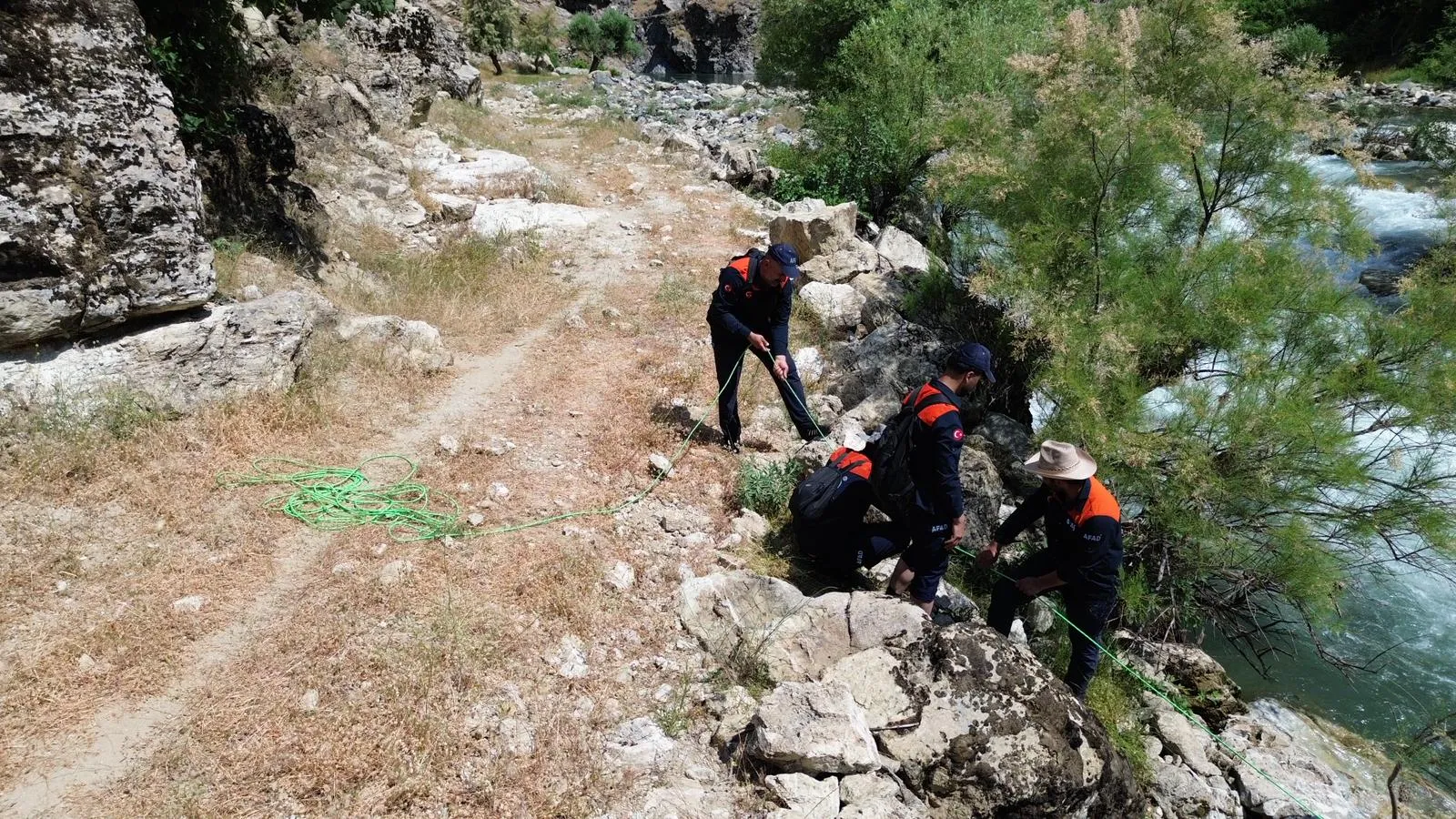 Sarım Çayı'nda kaybolan Vedat Karabulut için umutlu bekleyiş sürüyor