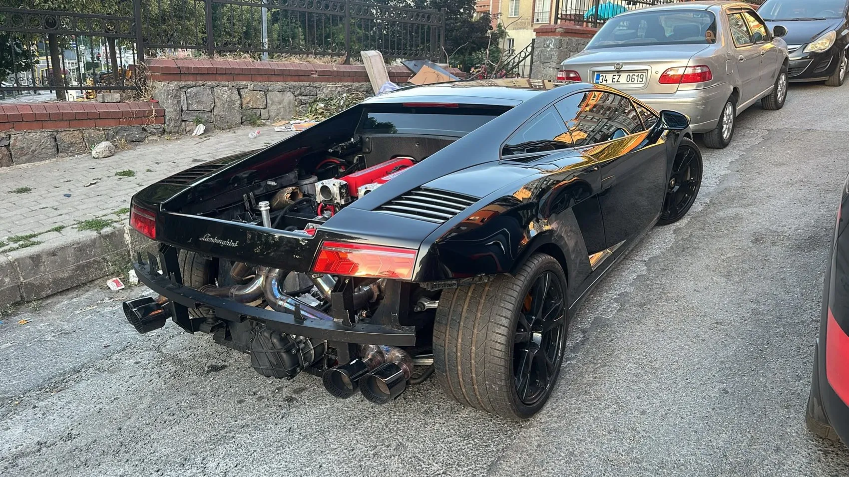 15 Milyonluk Otomobille Kaza Yapıp Kaçan Tamirciye Ağır Ceza