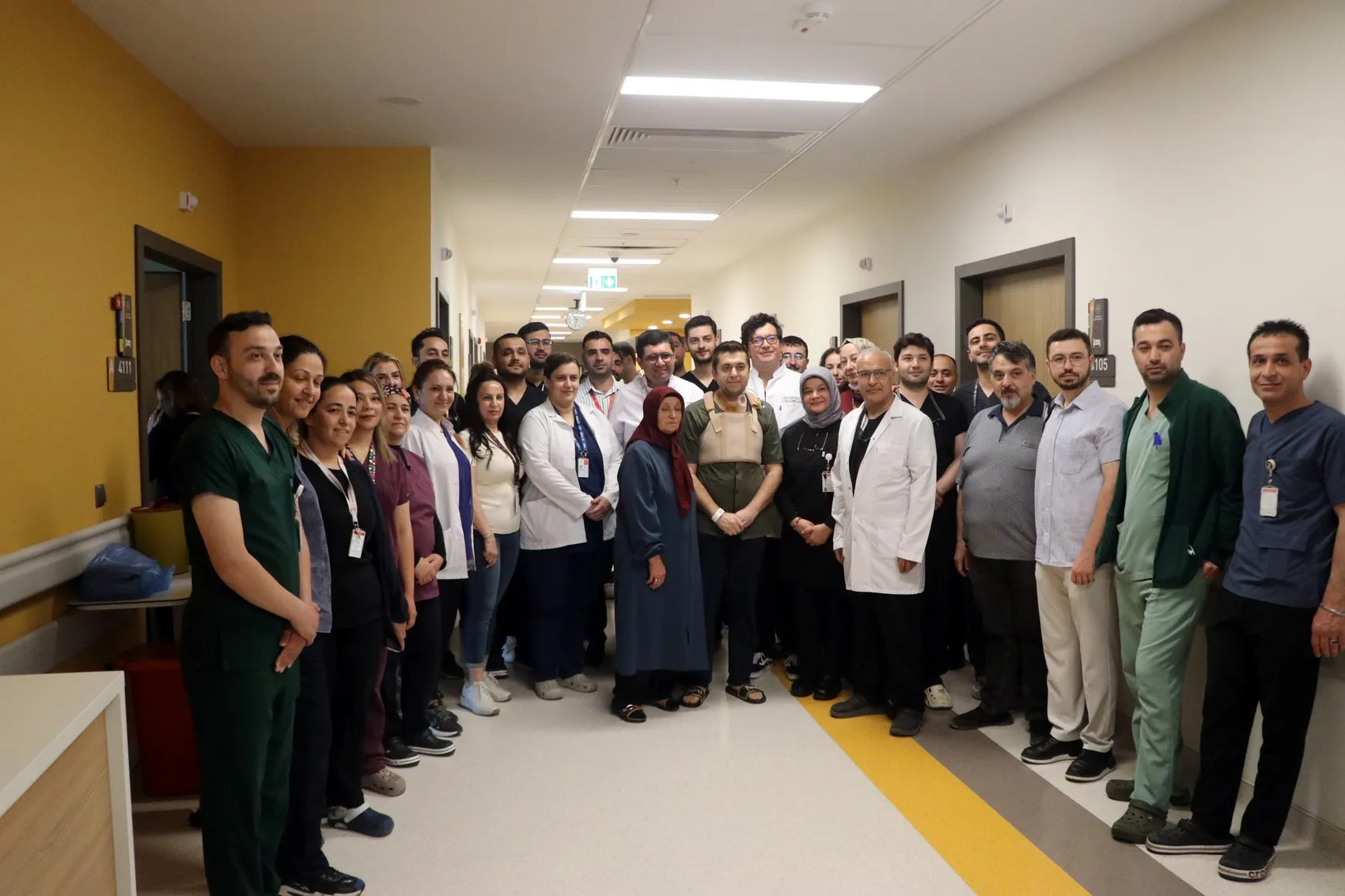Gaziantep'te 10 saatlik ameliyatla hayata döndü