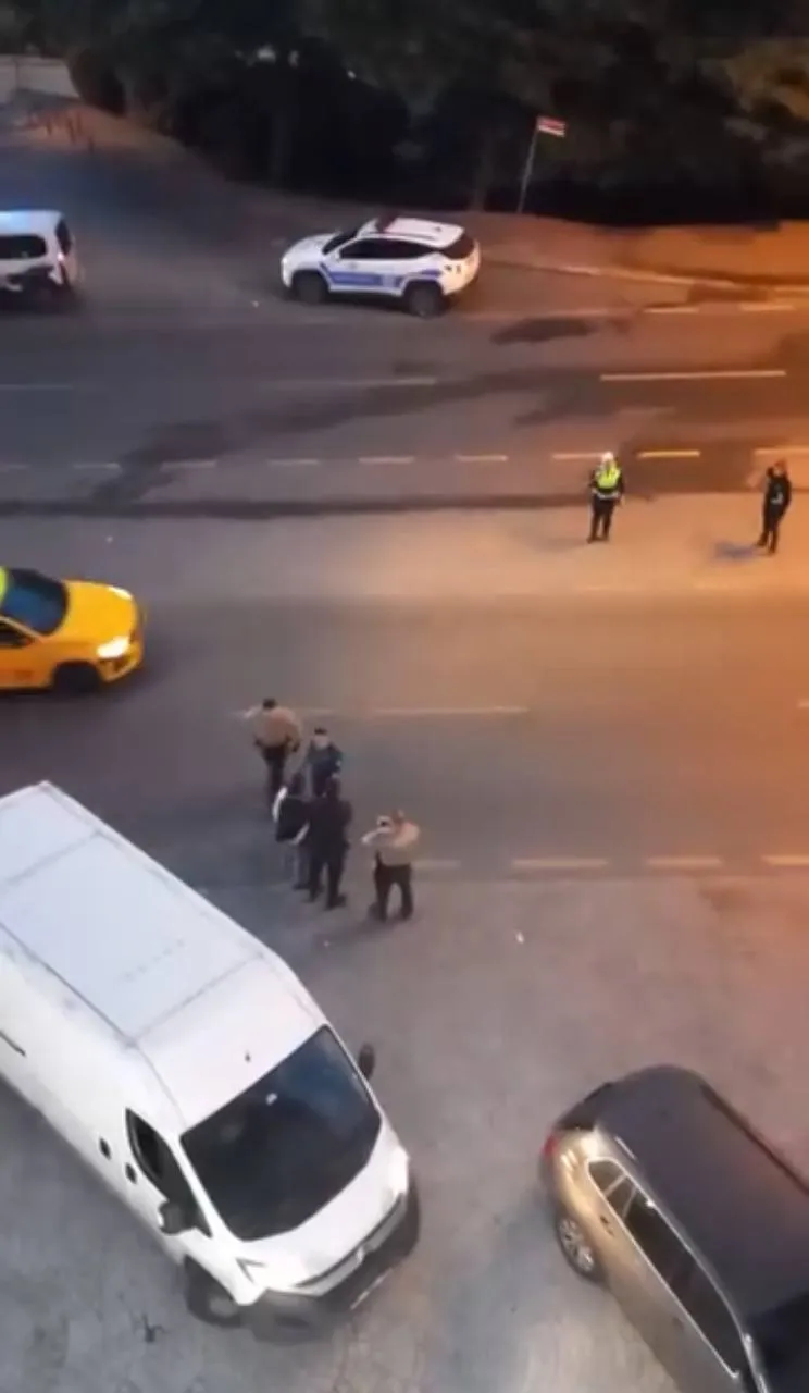 Başakşehir’de iş yerine düzenlenen silahlı saldırıda bekçiler devreye girdi