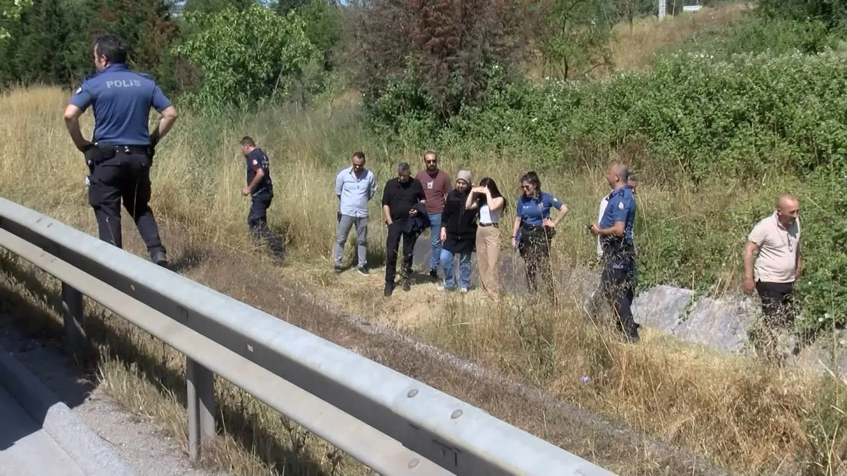 Pendik’te yol kenarındaki su kanalında cansız bir beden bulundu