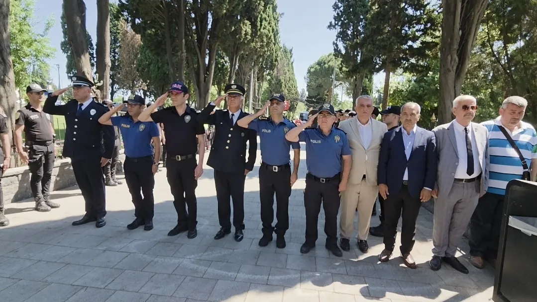Vezneciler saldırısında şehit düşen polisler dualarla anıldı