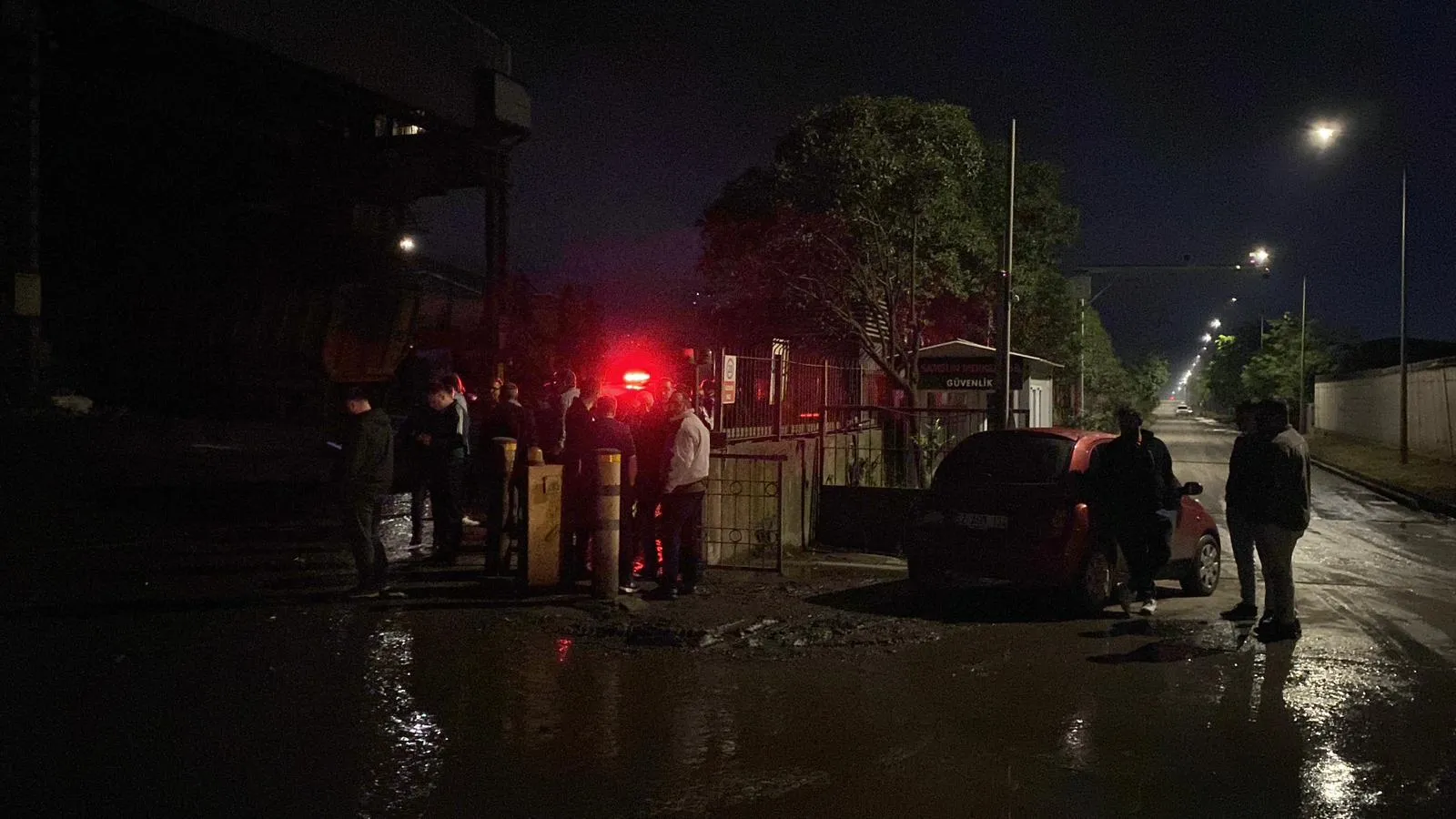 Samsun'da fabrika faciası Yüksek gerilim hattı 3 işçiyi hayattan kopardı