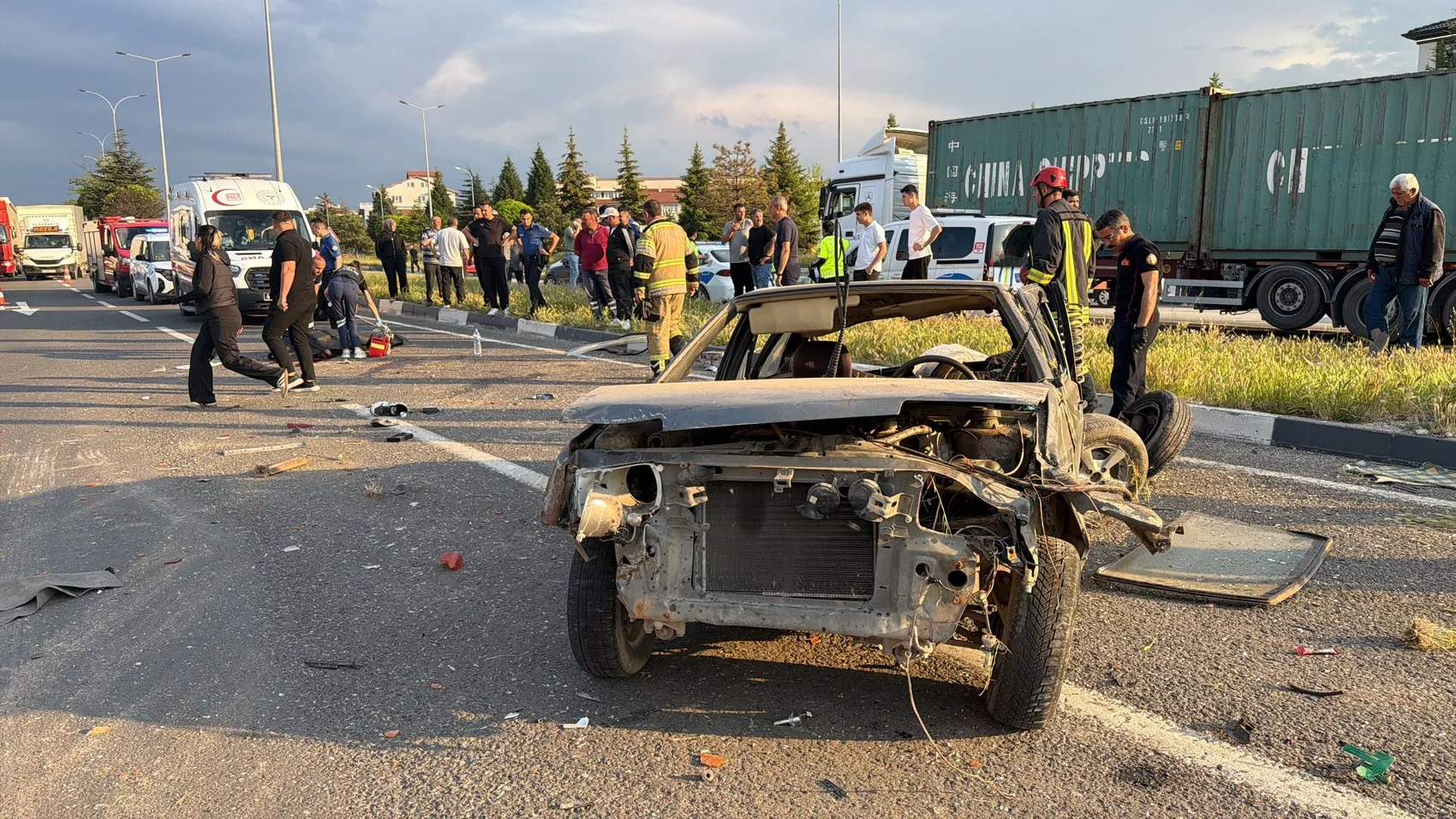 Kütahya’da trafik kazası 17 yaşındaki genç hayatını kaybetti