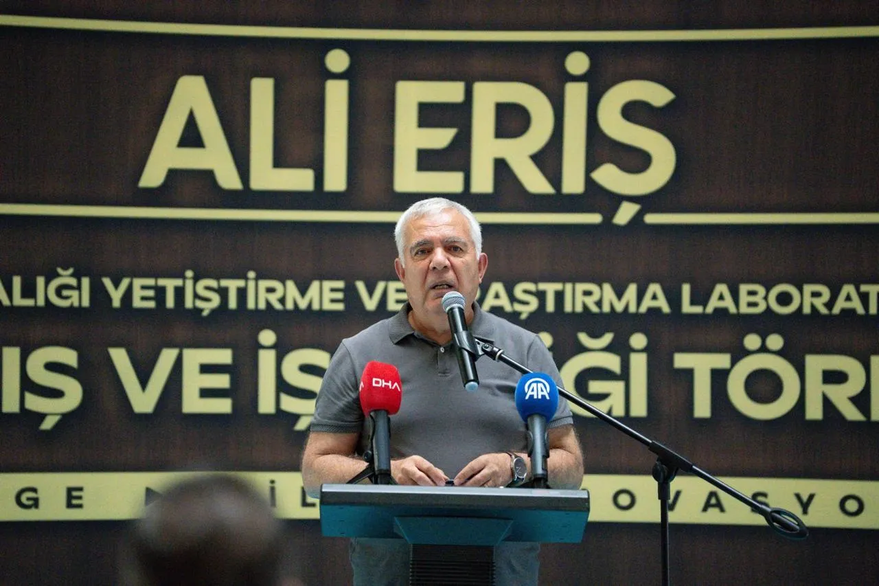 Tekirdağ'da bilim dünyasına yeni soluk Zebra balığı laboratuvarı açıldı