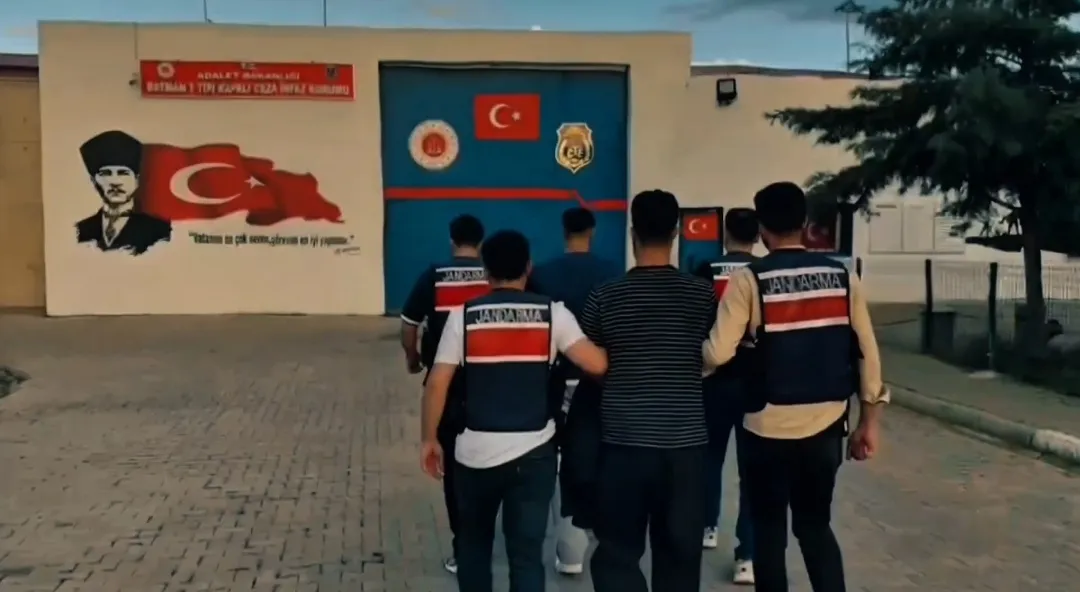 Batman'da 125 milyon liralık yasa dışı bahis ağı çökertildi