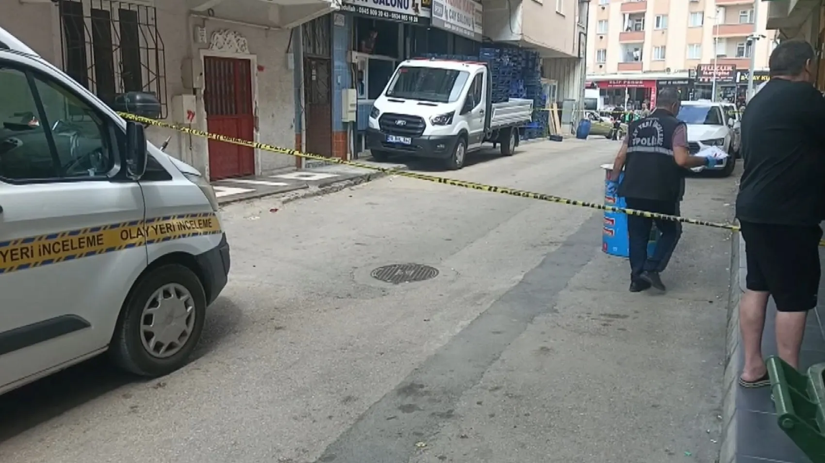 Bursa sokaklarında gündüz vakti silahlı dehşet