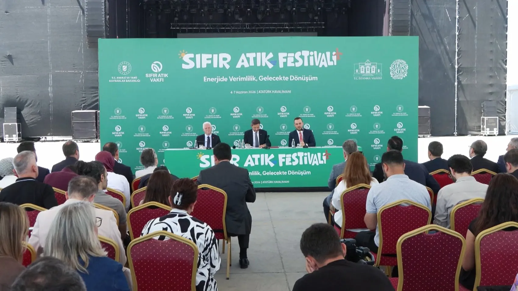 Türkiye enerjide dışa bağımlılığı bitirmek için 20 milyar dolarlık yatırım hedefliyor