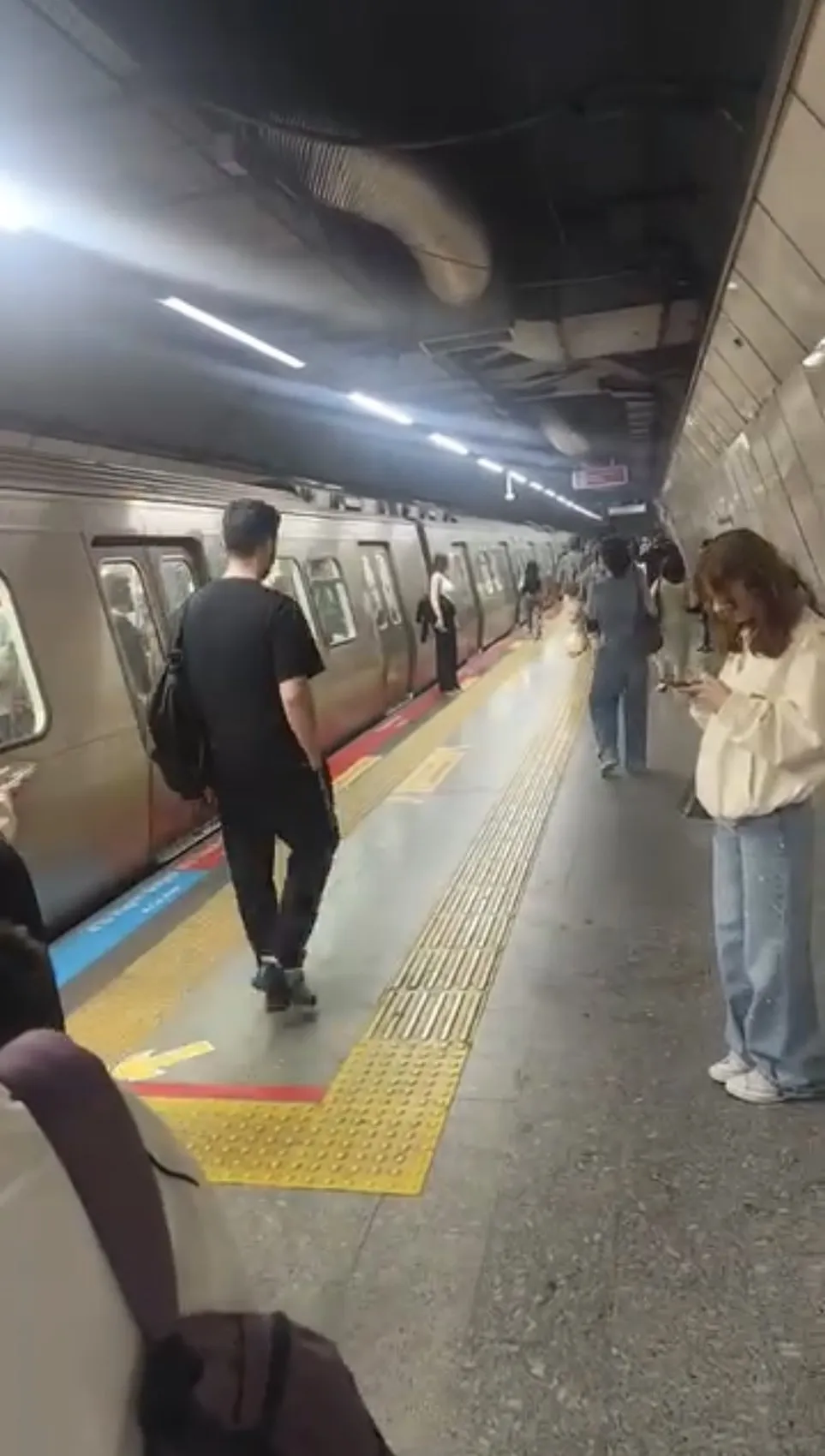 Mecidiyeköy metrosunda acı olay