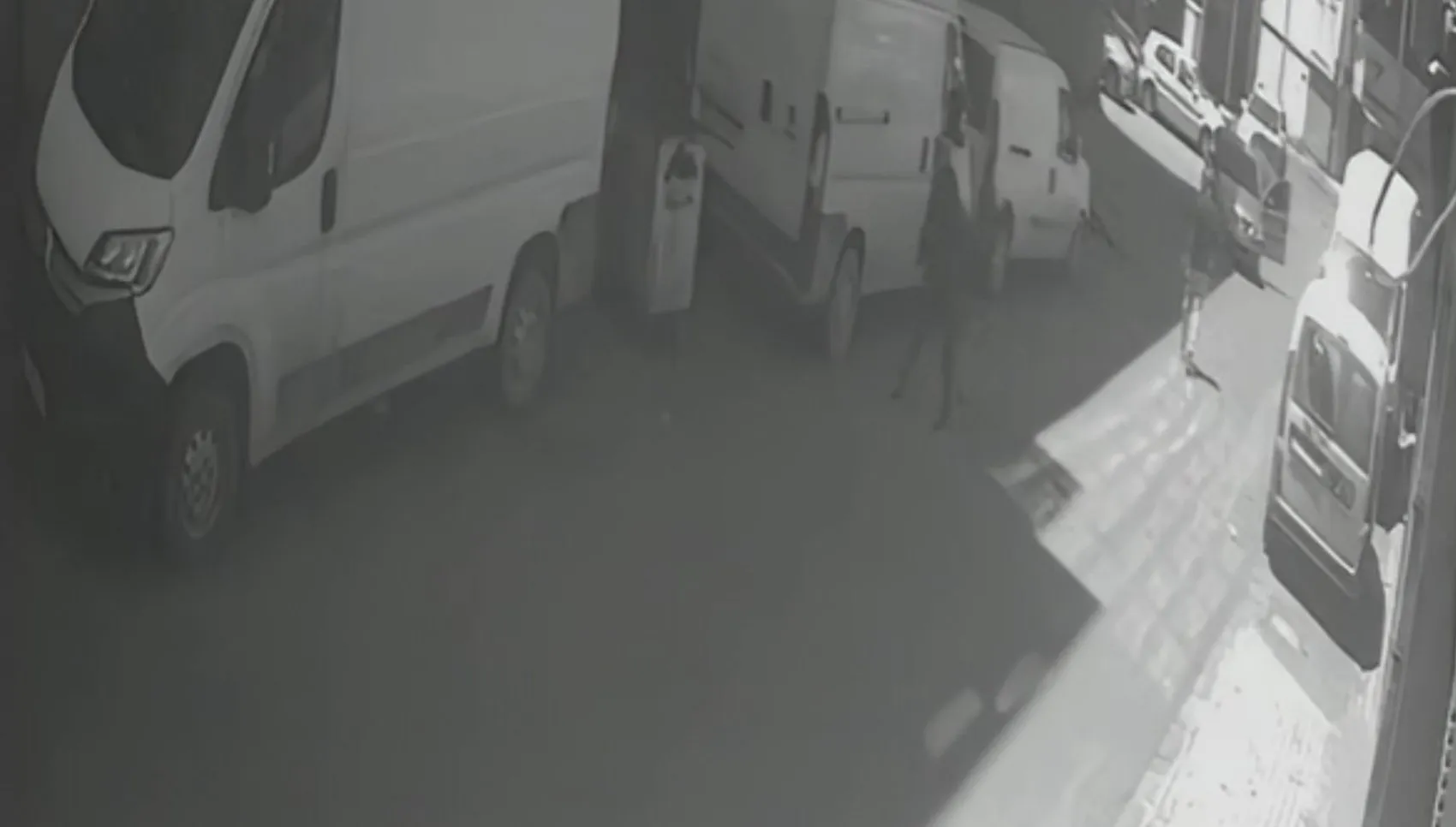 Kıskançlık krizine giren koca dehşet saçtı
