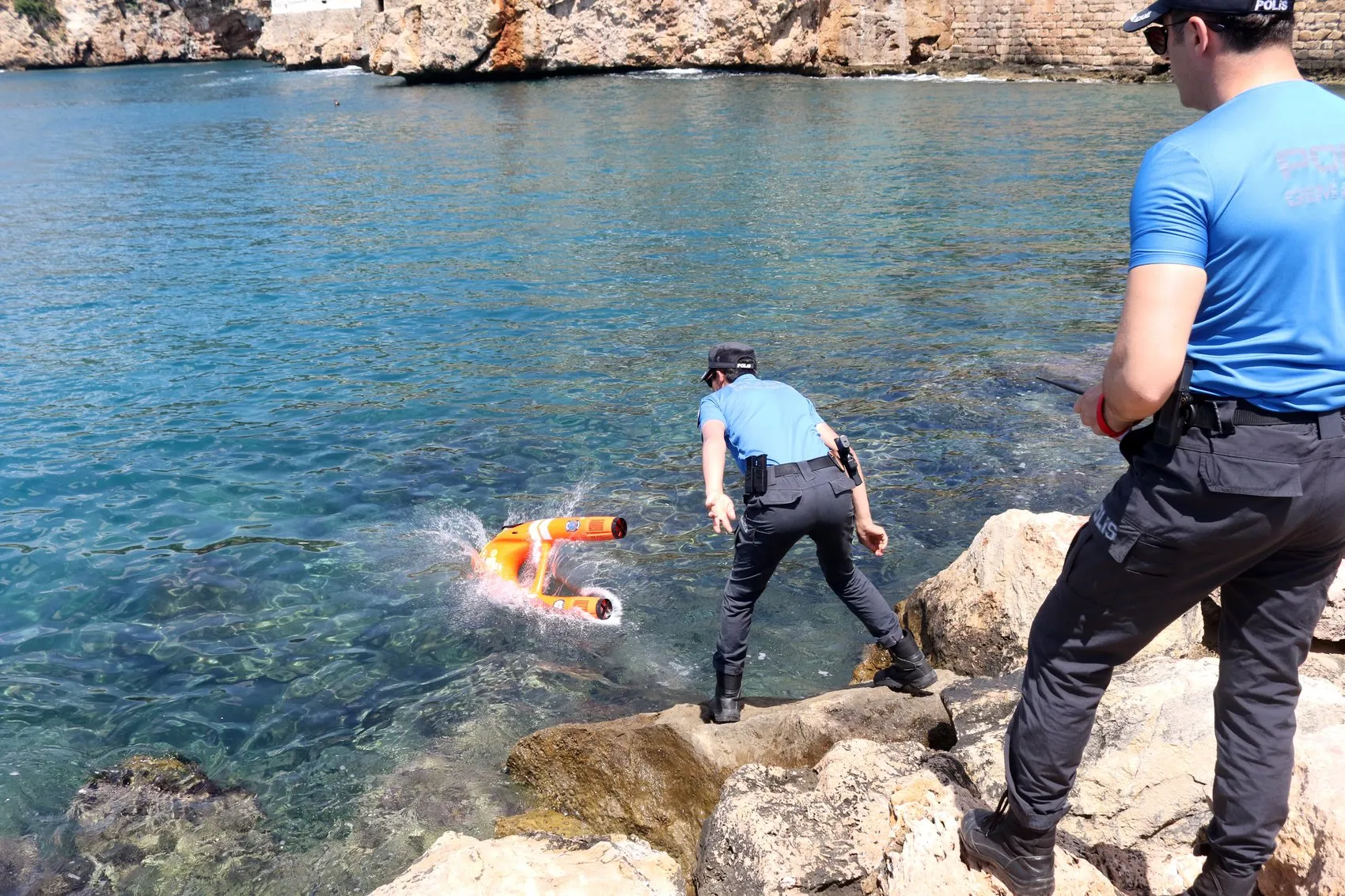 Antalya deniz polisine saniyelerle yarışan yeni teknoloji