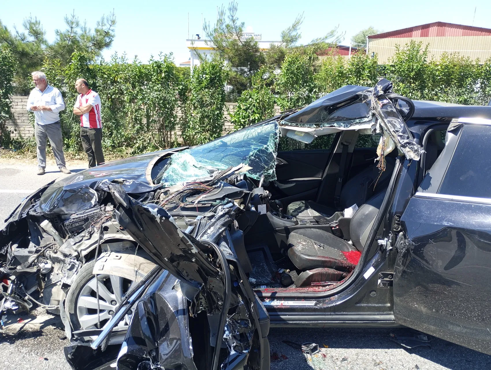 Samsun Çarşamba yolunda otomobil TIR'a arkadan çarptı