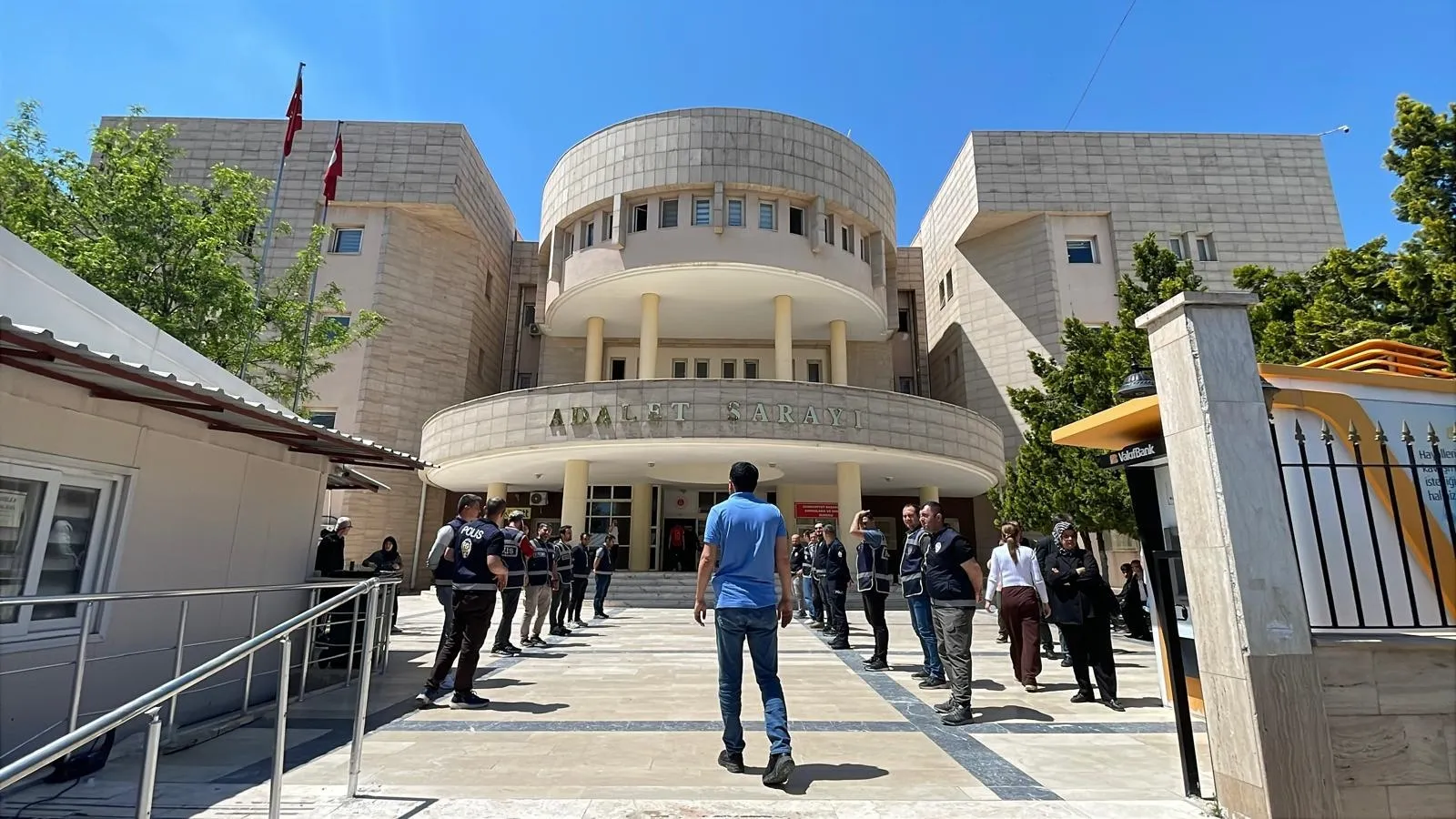 Şanlıurfa'da marangoz çırağını kompresörle öldüren sanığa müebbet hapis istemi