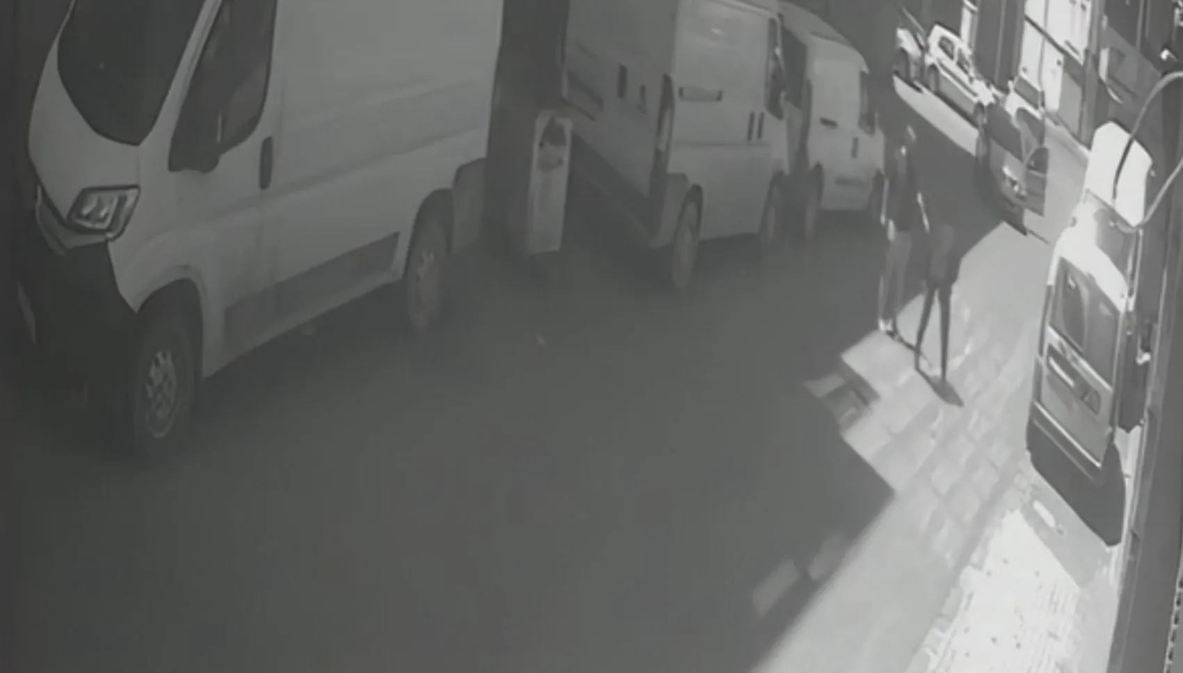 Kıskançlık krizine giren koca dehşet saçtı