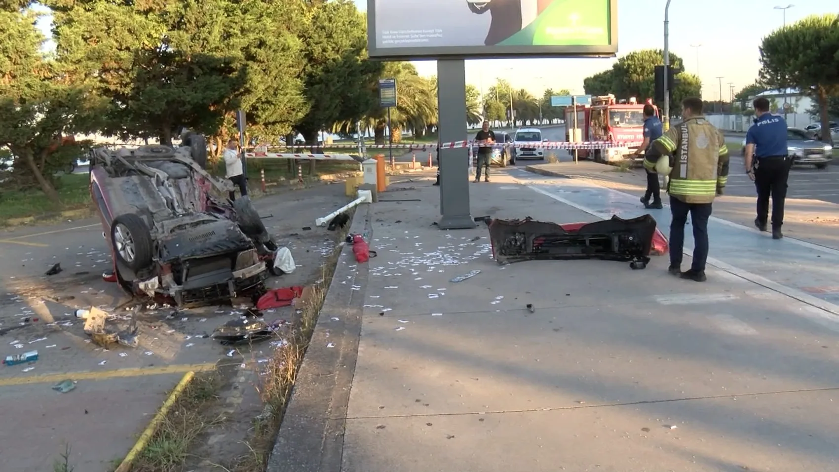 Kartal sahil yolunda sabah saatlerinde kaza