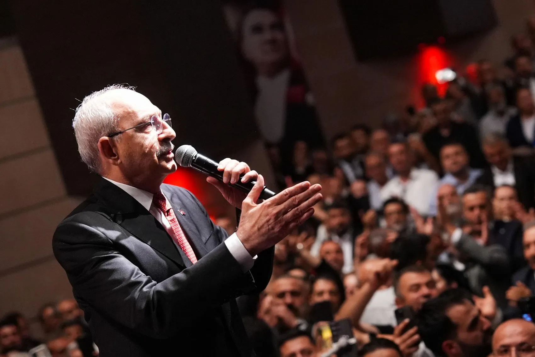 Kılıçdaroğlu'ndan değişim mesajı Kurultayı toplayacağız