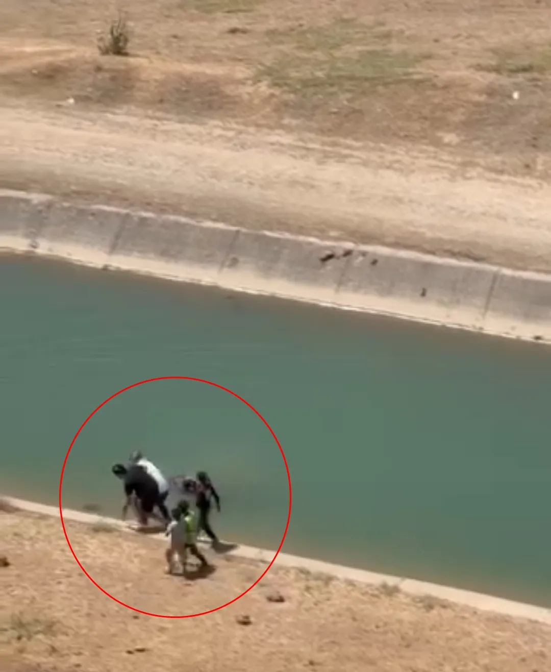 Batman'da sulama kanalında ölümden döndüler