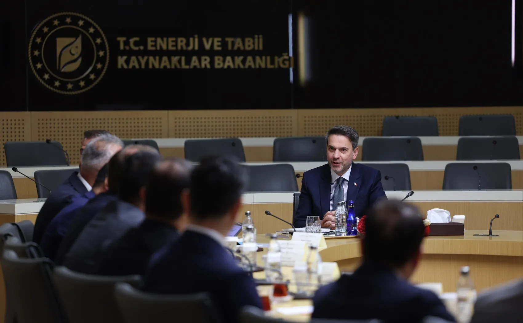 Enerji bakanlığı iş dünyasıyla yurt dışı planlarını masaya yatırdı