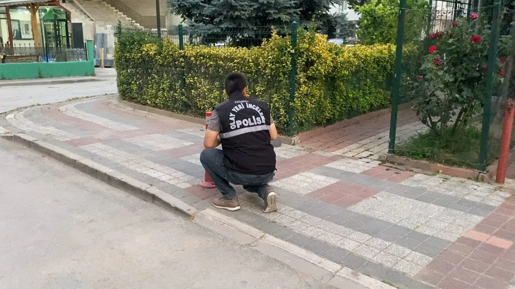 İnegöl sokaklarında silahlı kavga