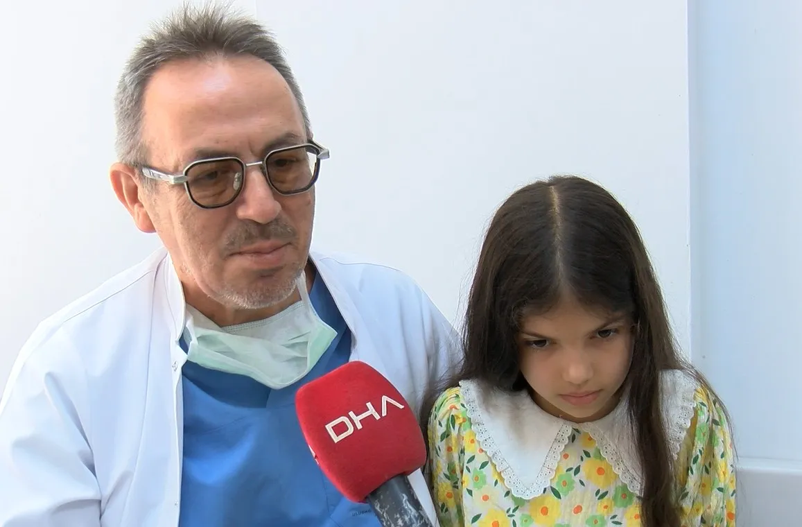 Mantar zehirlenmesinden dönen Nisanur dördüncü yaş gününü kutladı