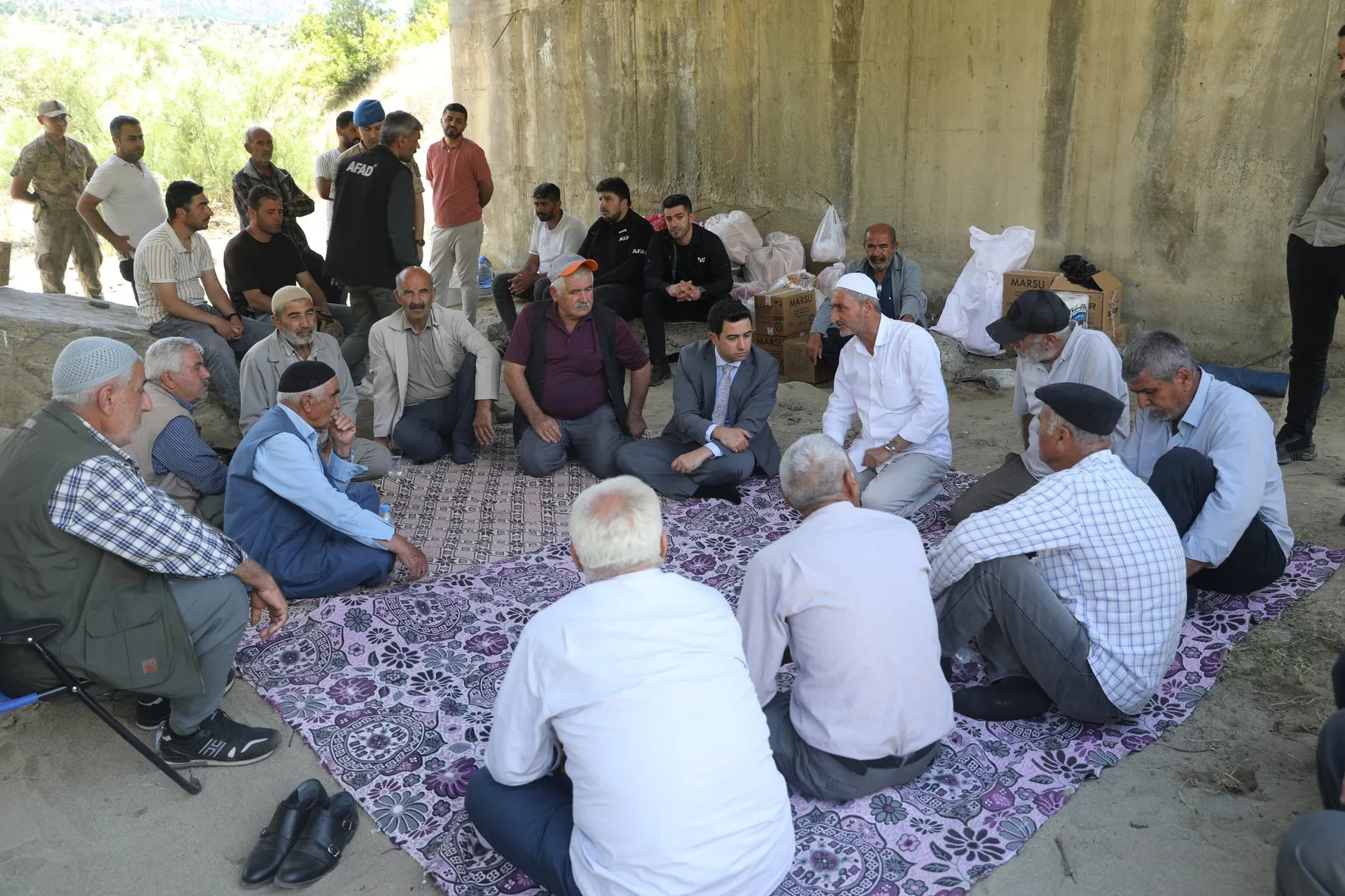 Bingöl’de çayda kaybolan kişiyi arama çalışmaları sürüyor