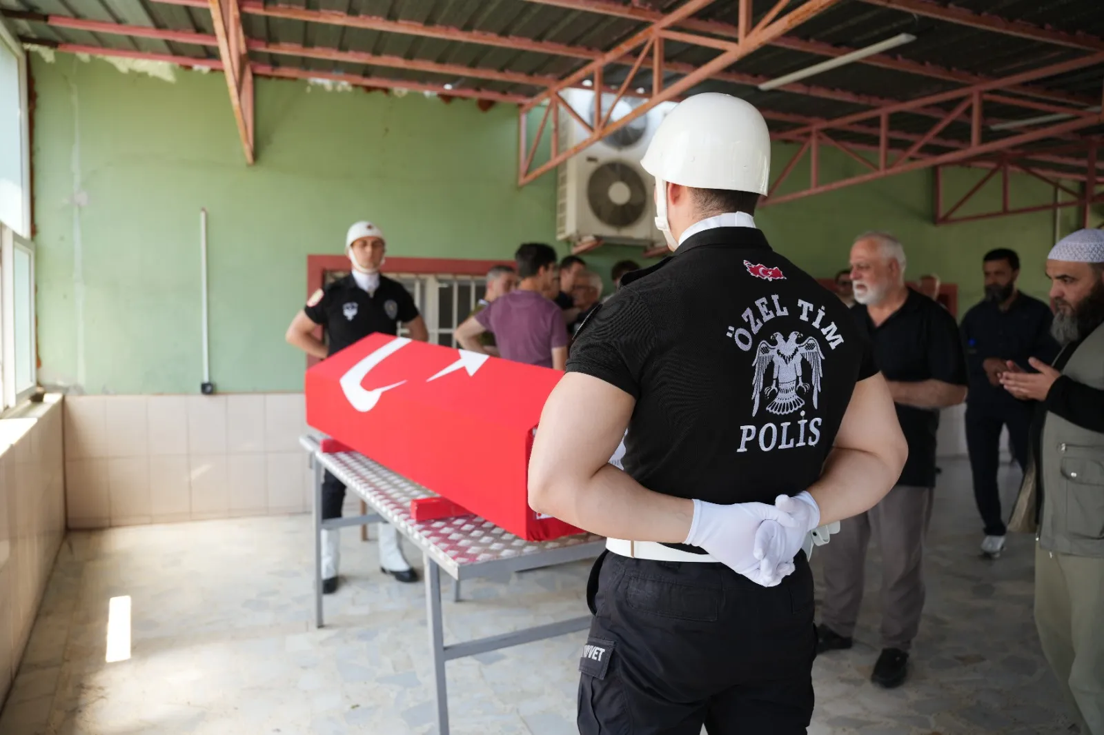 Emekli komiser yardımcısı feci kazada hayatını kaybetti