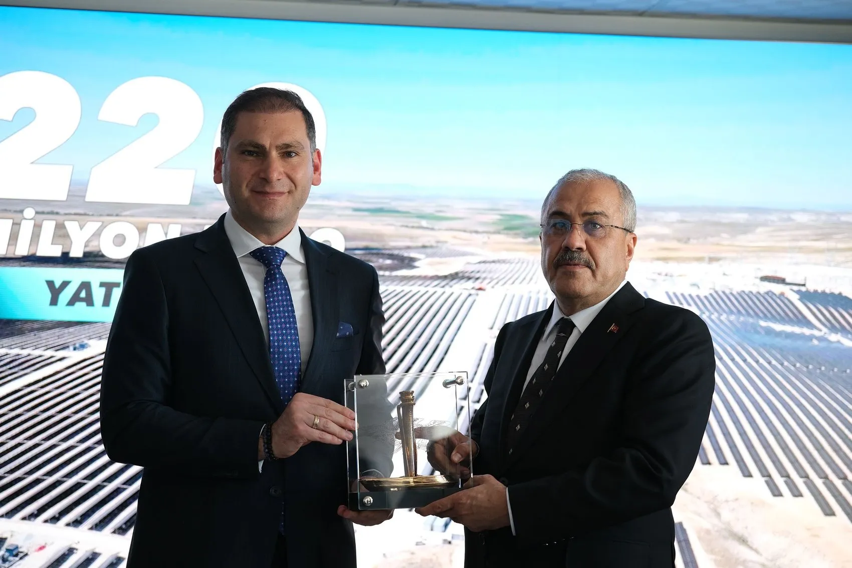 İstanbul Havalimanı tüm enerjisini güneşten alıyor