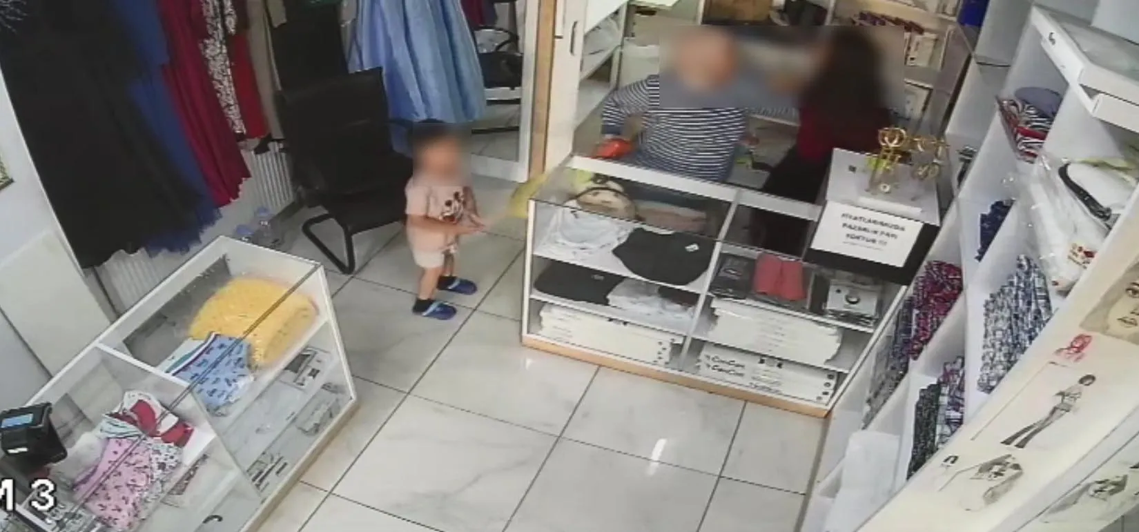 Bolu'da terzide paça ücreti kavgası kameraya yansıdı