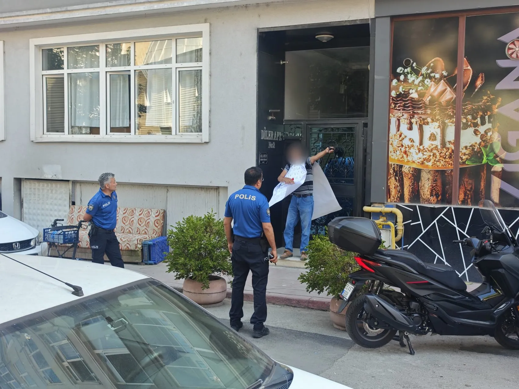 Samsun'da haciz şoku yaşayan adam sokağı birbirine kattı
