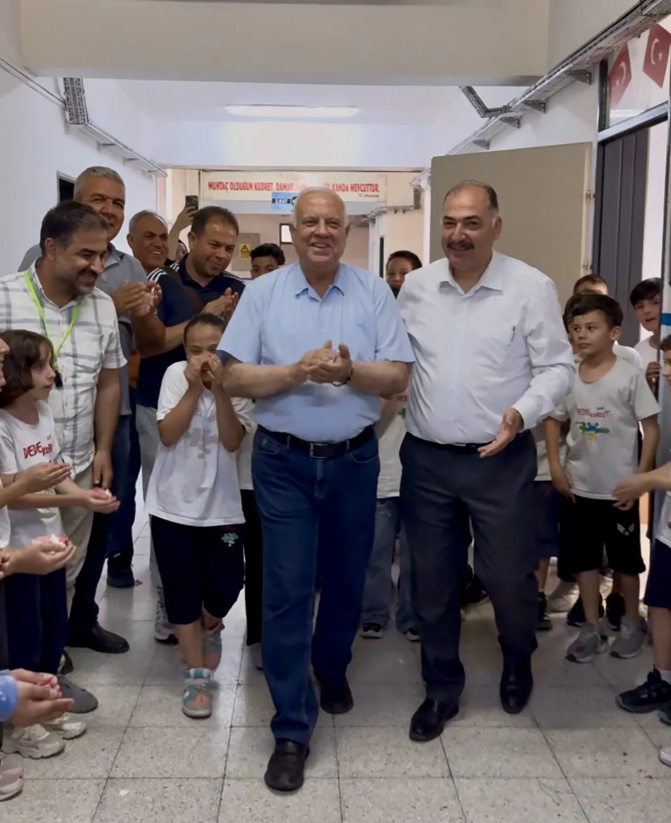 Osmaniye’de 44 yıllık öğretmen son dersiyle emekli oldu