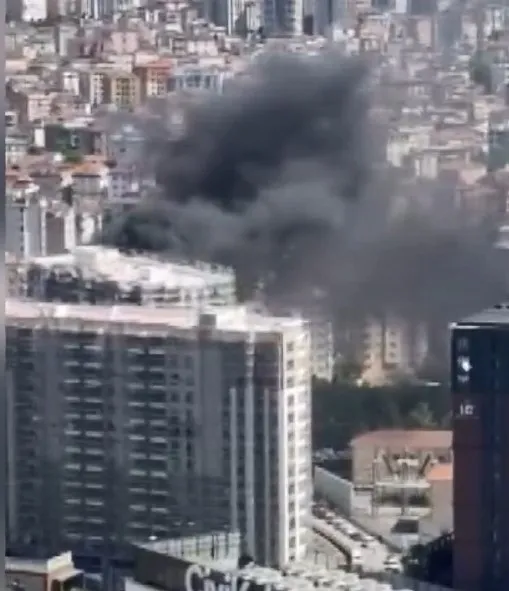 Maltepe'de yükselen siyah dumanlar herkesi korkuttu