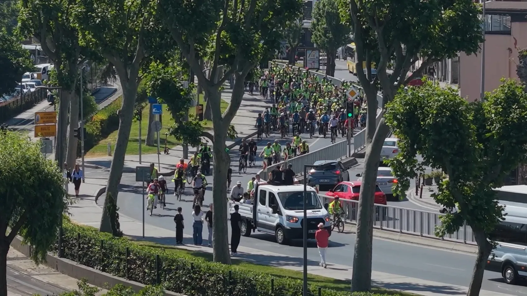 Milli maç sonrası Tarihi Yarımada’da 20 kilometrelik bisiklet turu