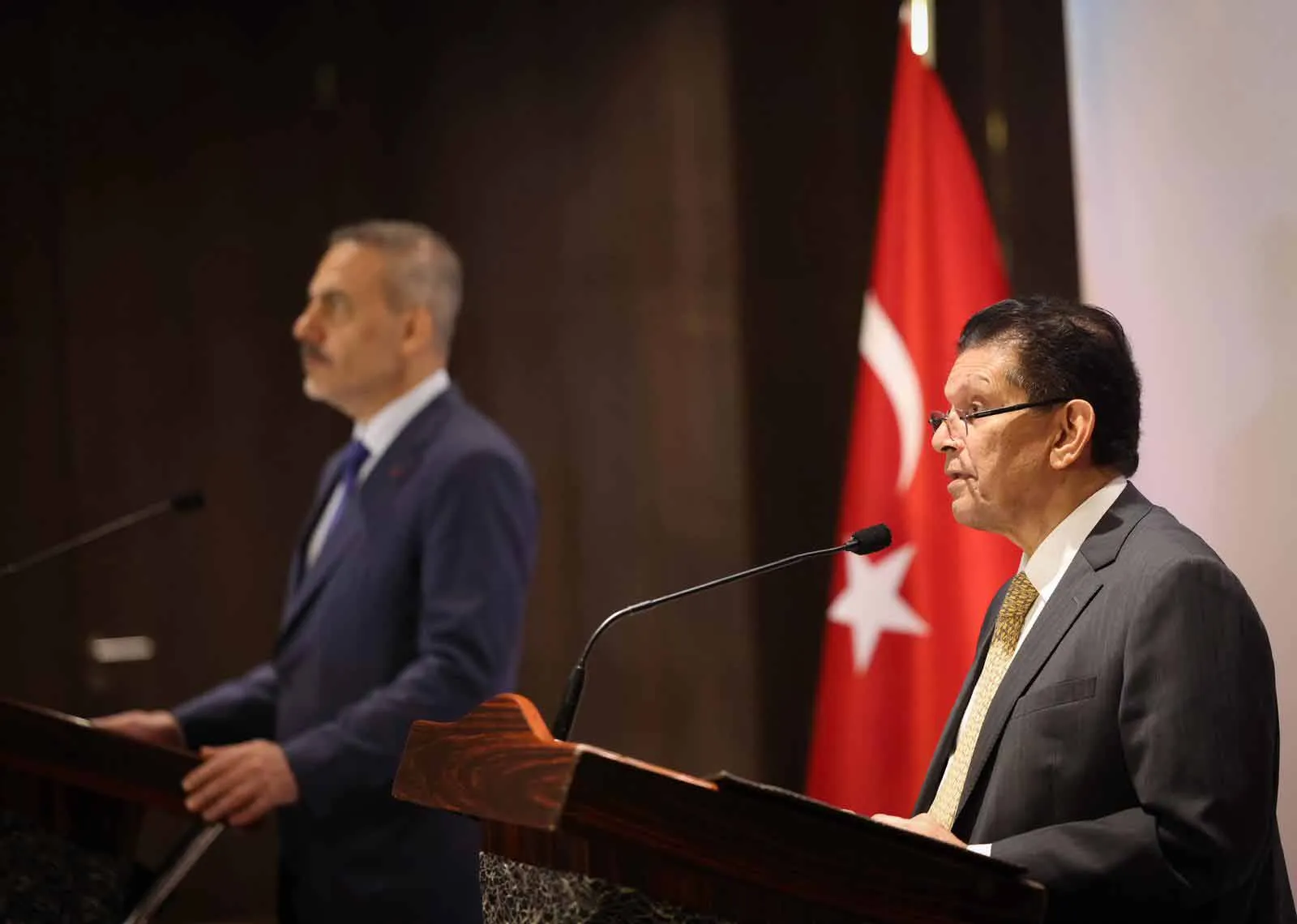 Hakan Fidan'dan Bangladeş'te İsrail'e sert tepki