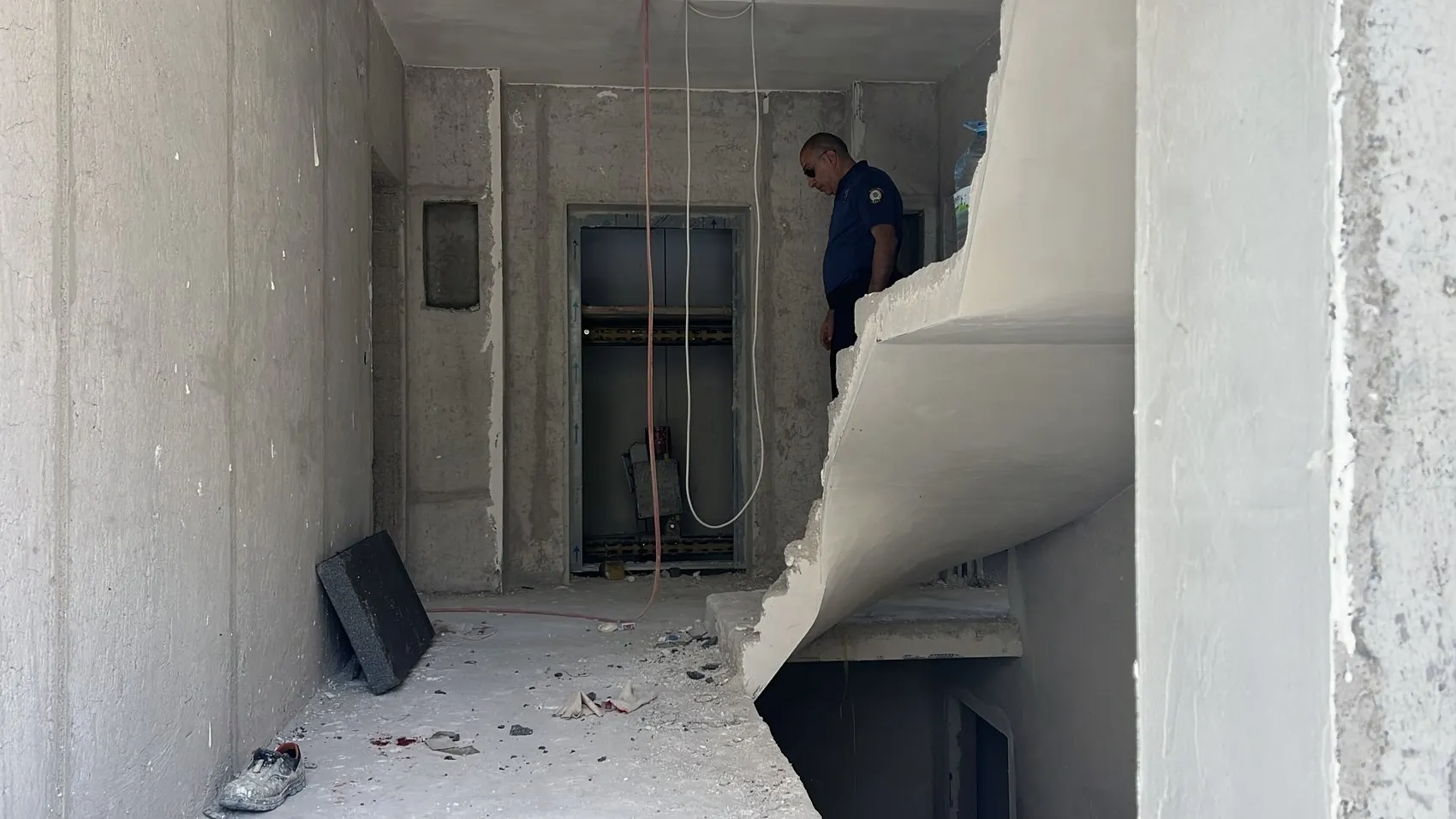 Nevşehir'de inşaat işçisi boşluğa düşerek ağır yaralandı