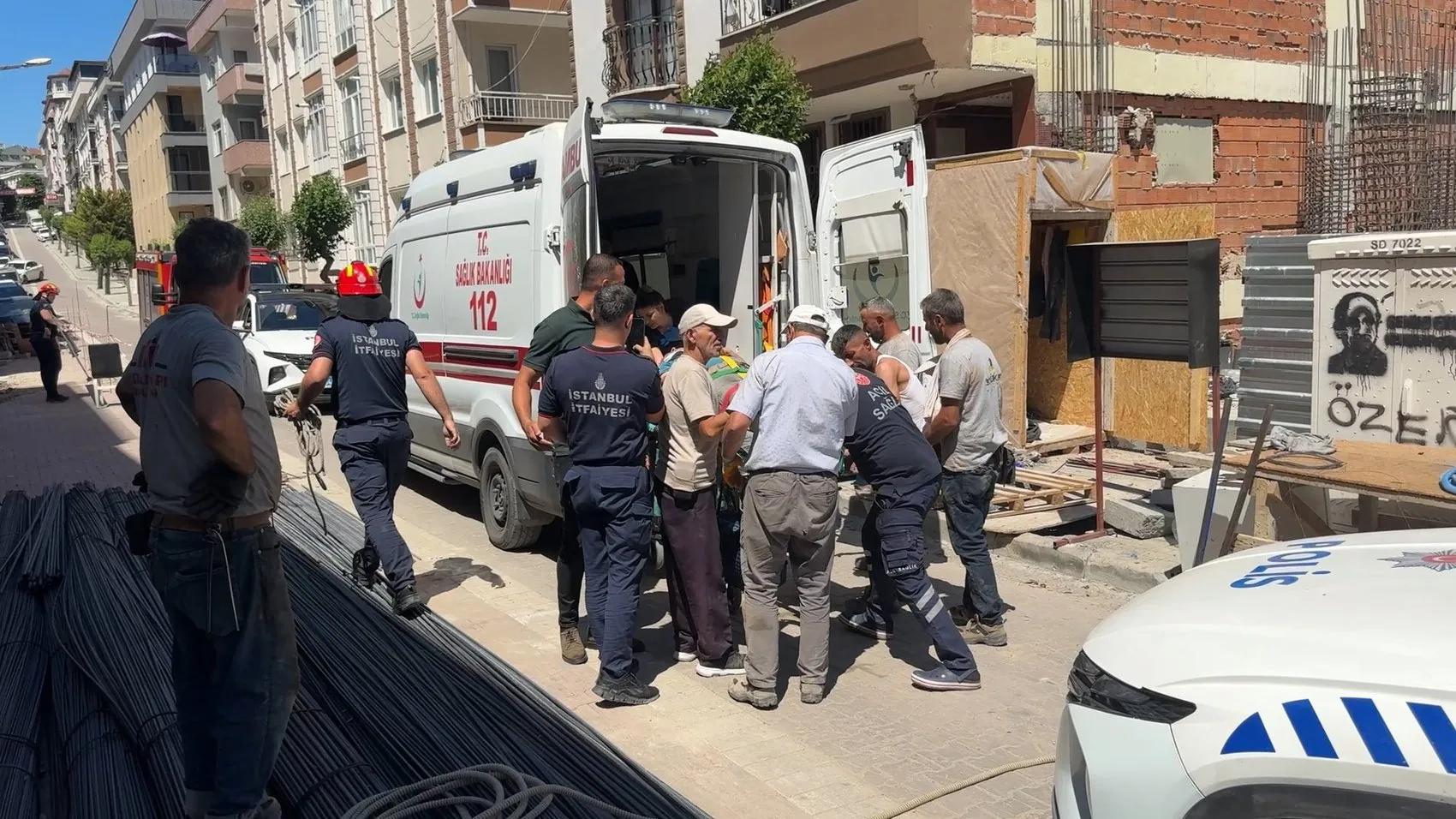Avcılar'da inşaat faciası Bir işçi asansör boşluğuna çakıldı