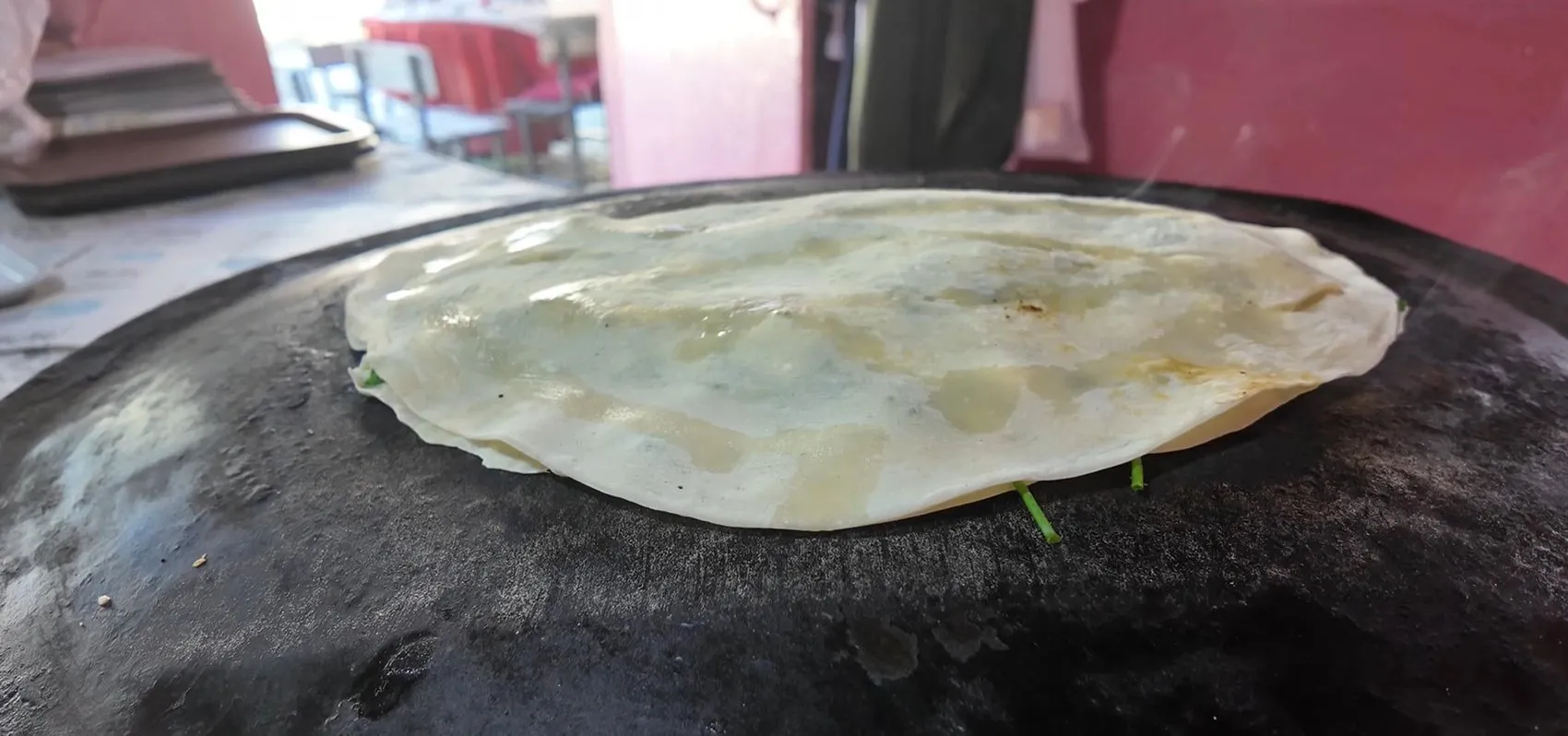 Tortum Şelalesi'nde gözleme satarak üç mühendis yetiştirdi