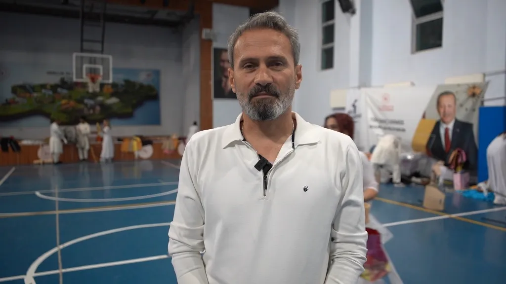 Siirtli öğretmenler sahne tozunu yutmaya hazırlanıyor