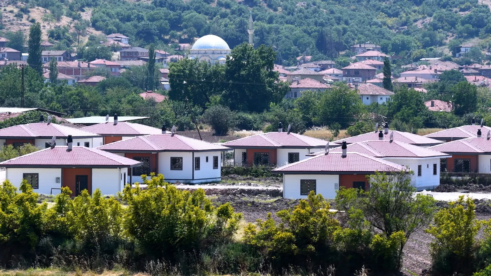 Balıkesir Sındırgı depremzedeleri yeni evlerine kavuşuyor