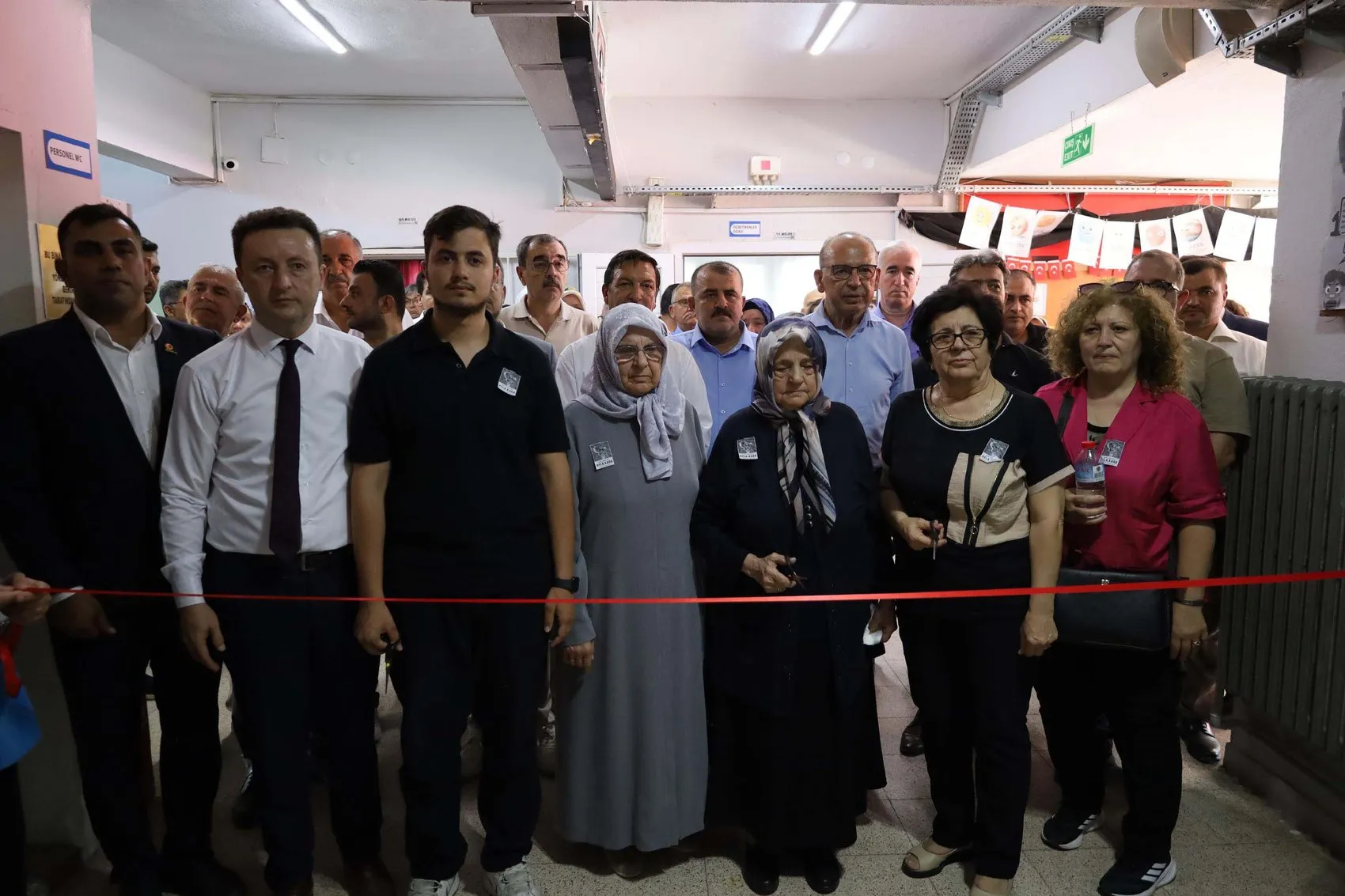 Kahraman öğretmenin ismi memleketindeki kütüphanede ölümsüzleşti