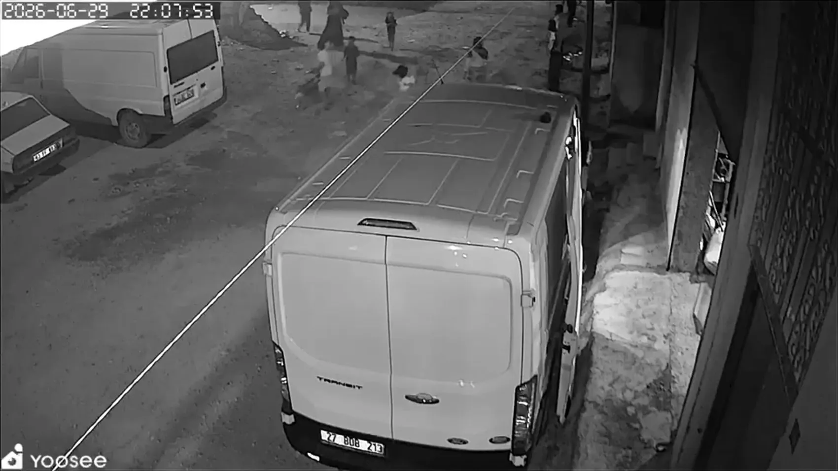 Suruç'ta sokakta bulunan patlayıcı çocuklara zarar verdi